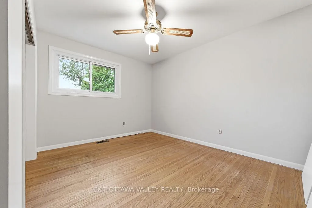 Photo 17 of 12 Claremount Road, Deep River — HOMEH