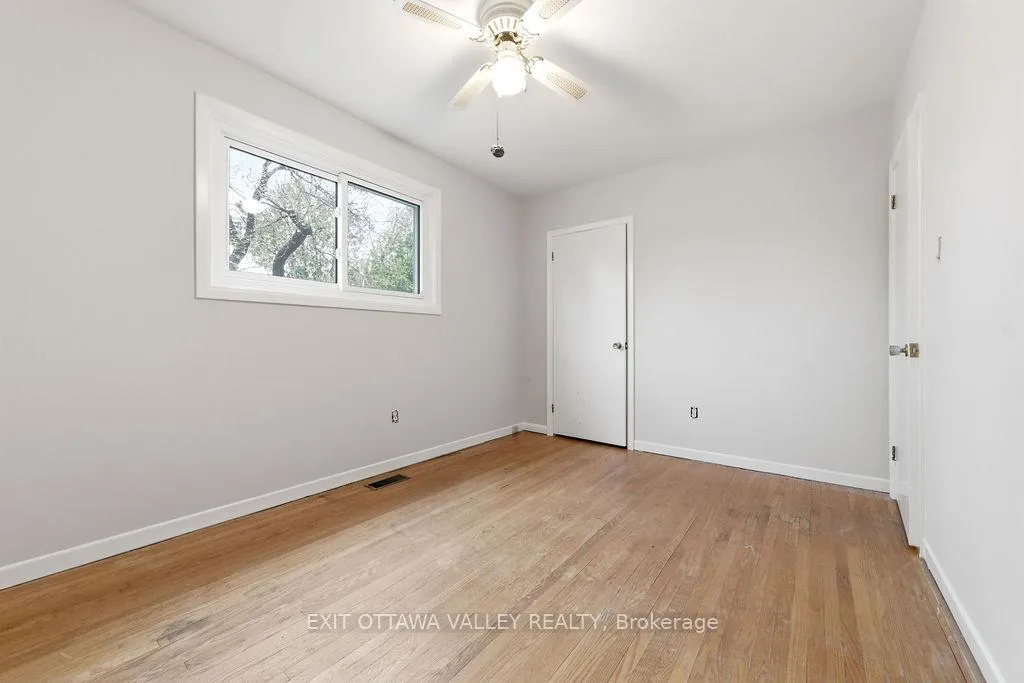 Photo 23 of 12 Claremount Road, Deep River — HOMEH