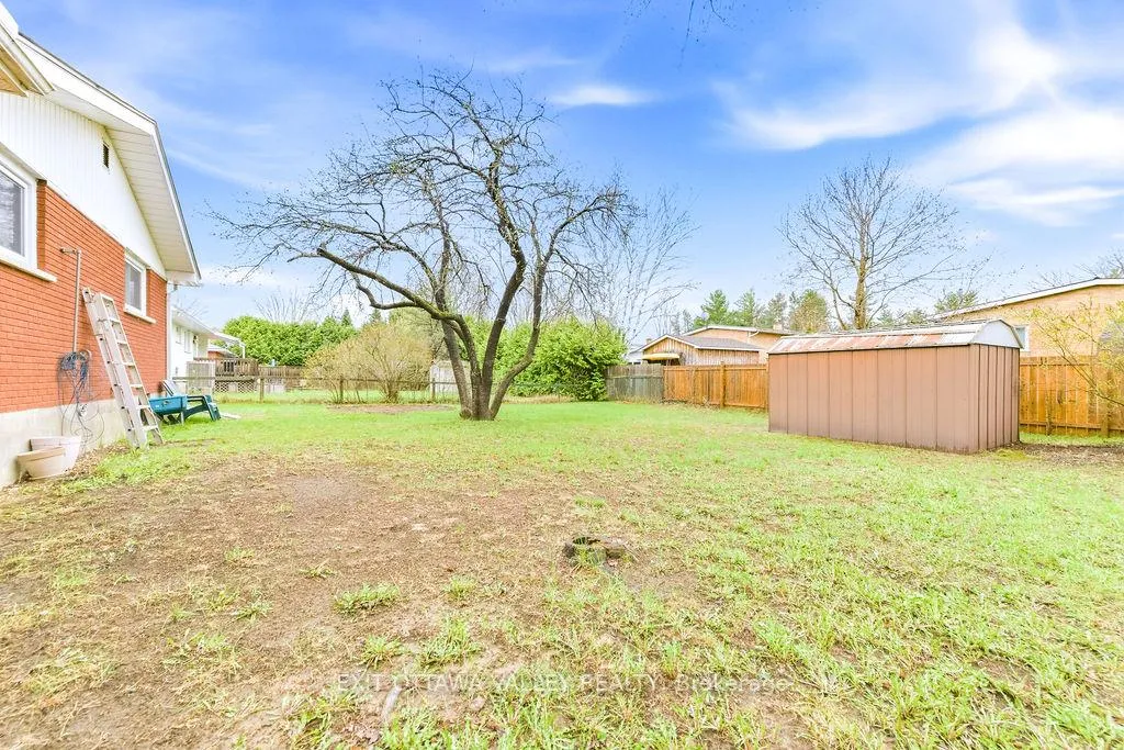 Photo 34 of 12 Claremount Road, Deep River — HOMEH