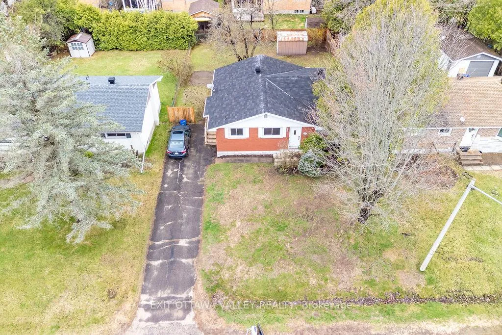 Photo 38 of 12 Claremount Road, Deep River — HOMEH