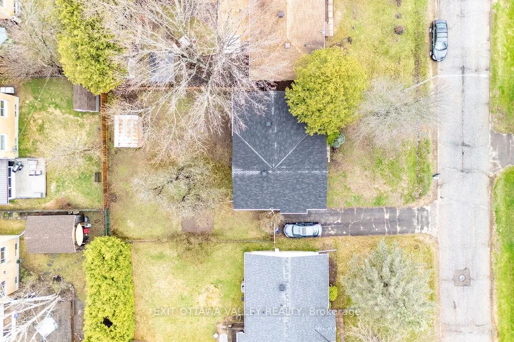 Photo 39 of 12 Claremount Road, Deep River — HOMEH