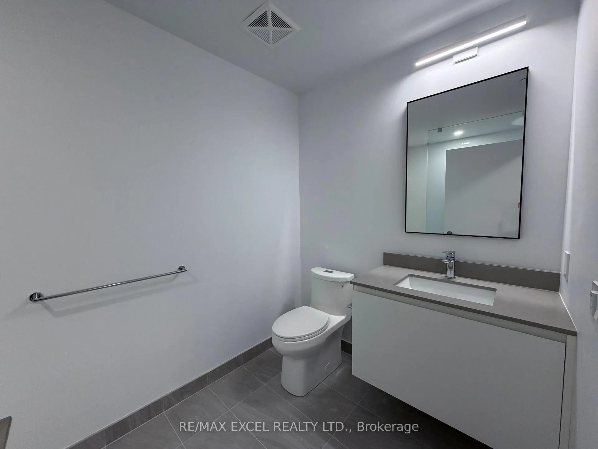 Photo 13 of Unit 218, 1720 Bayview Avenue, Toronto, Mount Pleasant East — HOMEH