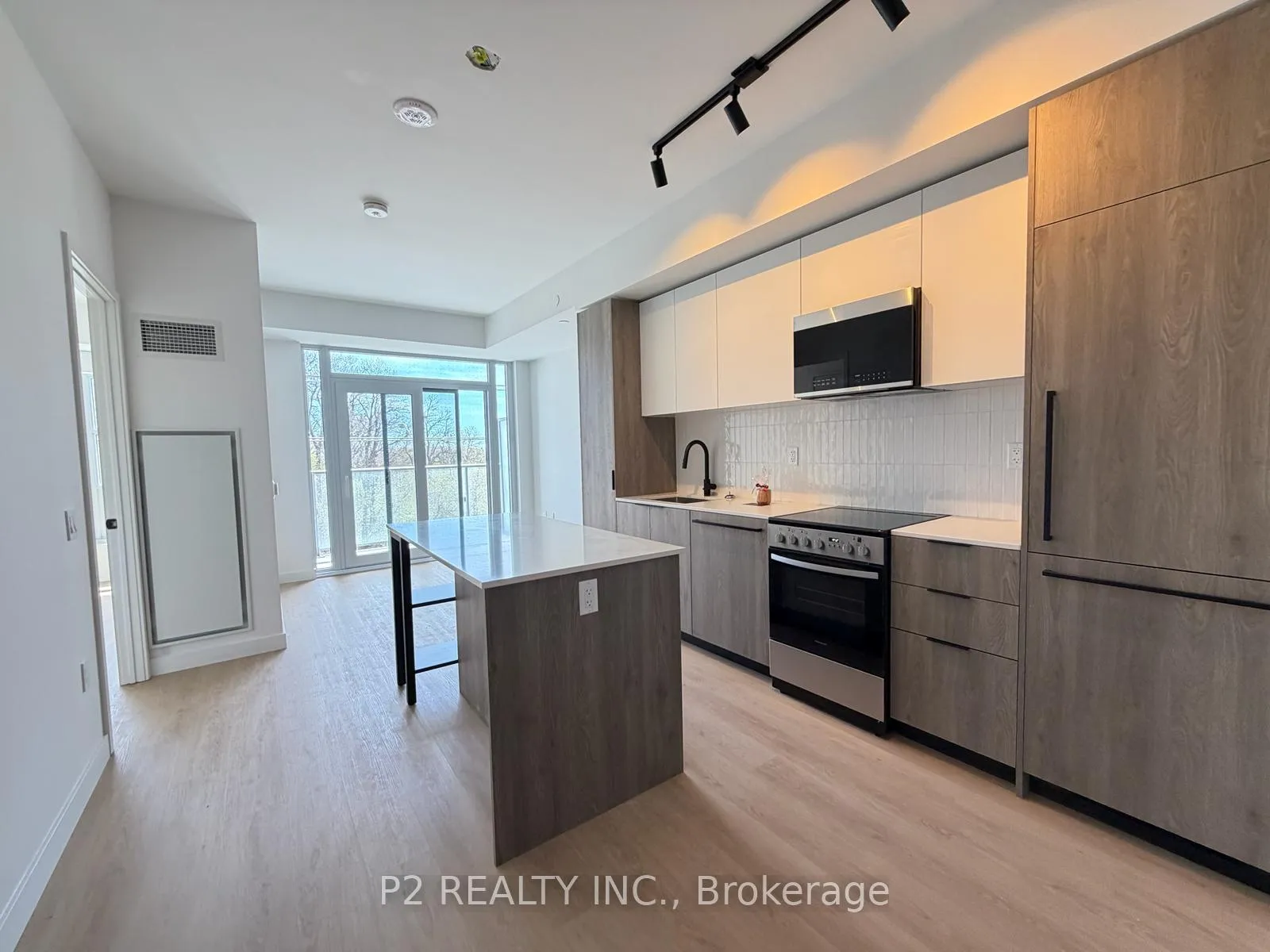 Front of Unit 224, 1635 Military Trail