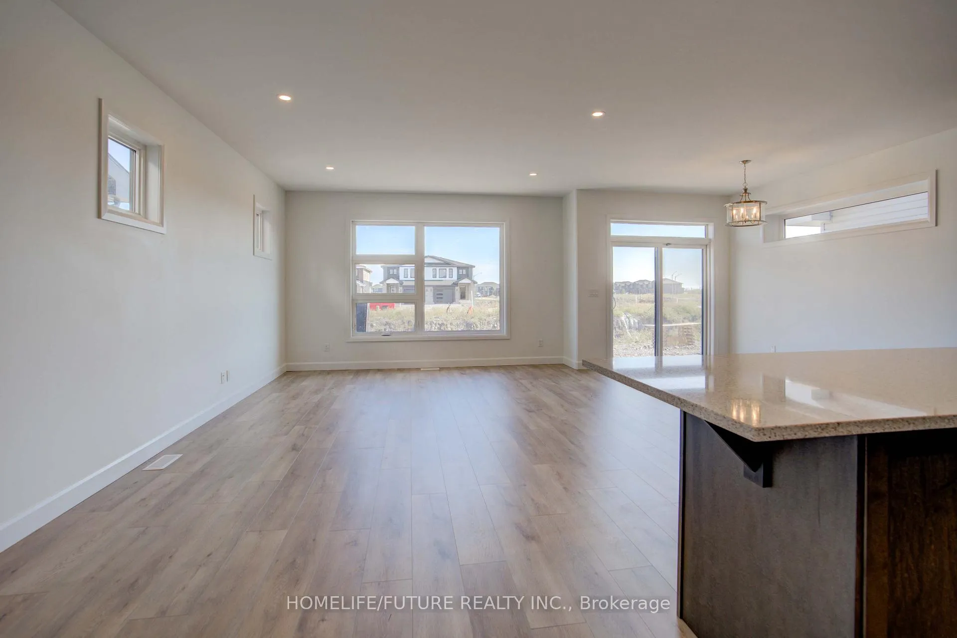 Photo 13 of 28 Walden Pond Drive, Loyalist, Amherstview — HOMEH