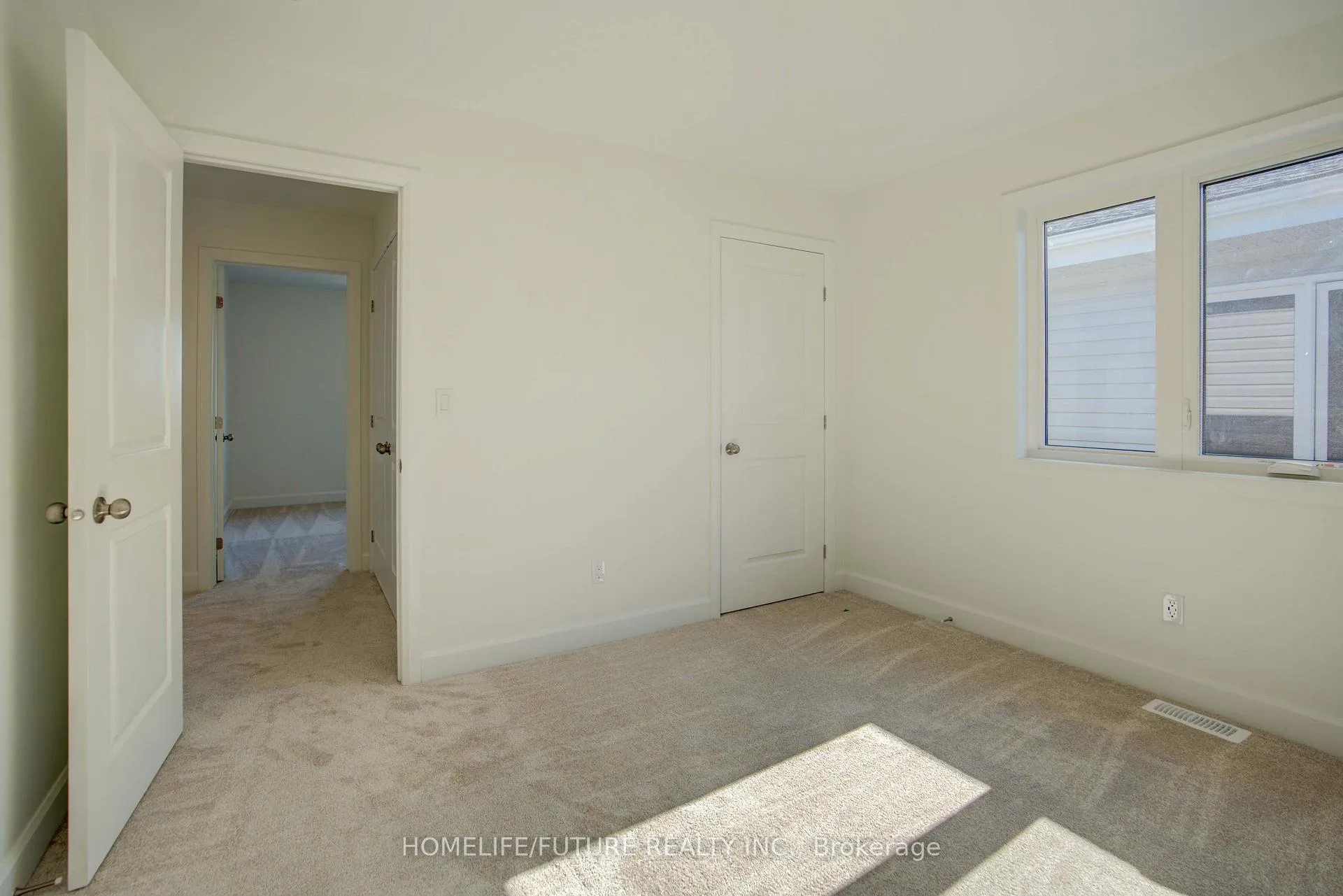 Photo 21 of 28 Walden Pond Drive, Loyalist, Amherstview — HOMEH