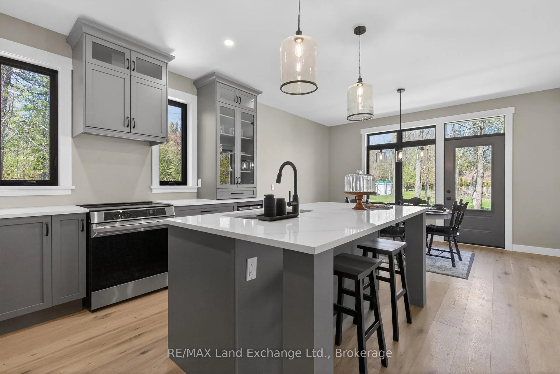 Photo 11 of 244 St Arnaud Street, Huron-Kinloss — HOMEH
