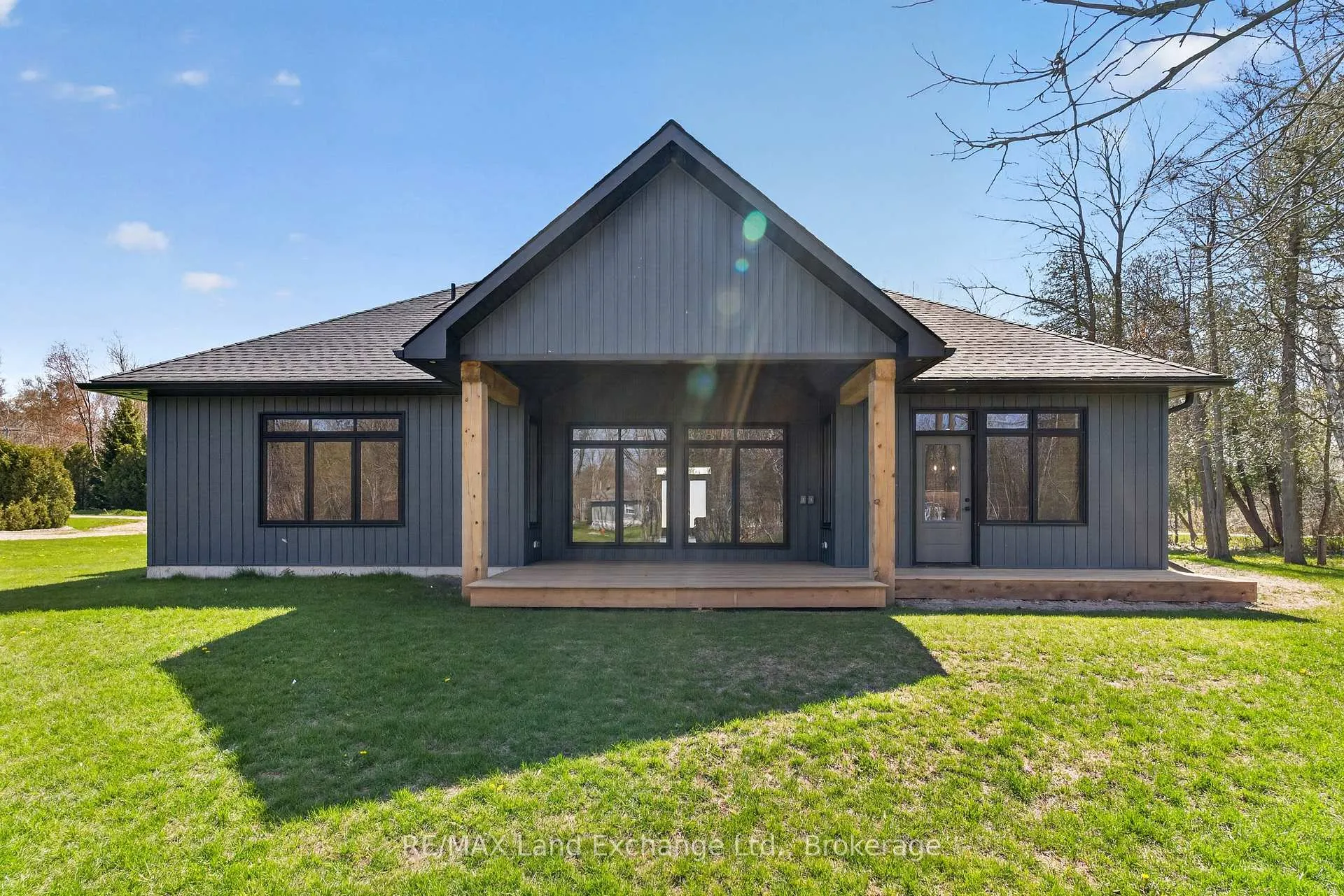 Photo 35 of 244 St Arnaud Street, Huron-Kinloss — HOMEH