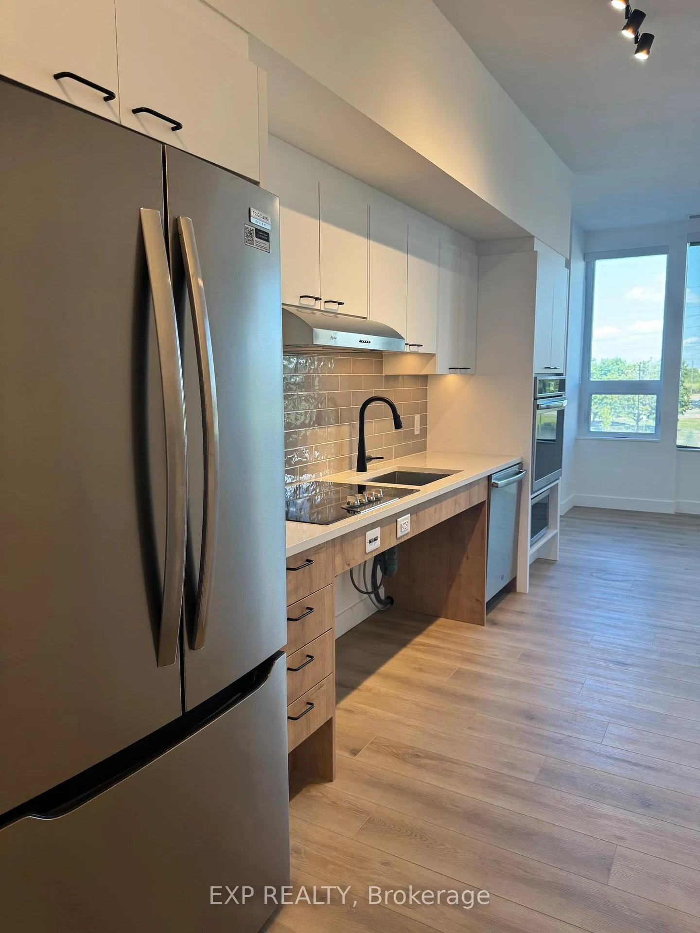 Photo 6 of Unit 410, 1600 James Naismith Drive, Ottawa, Pineview — HOMEH