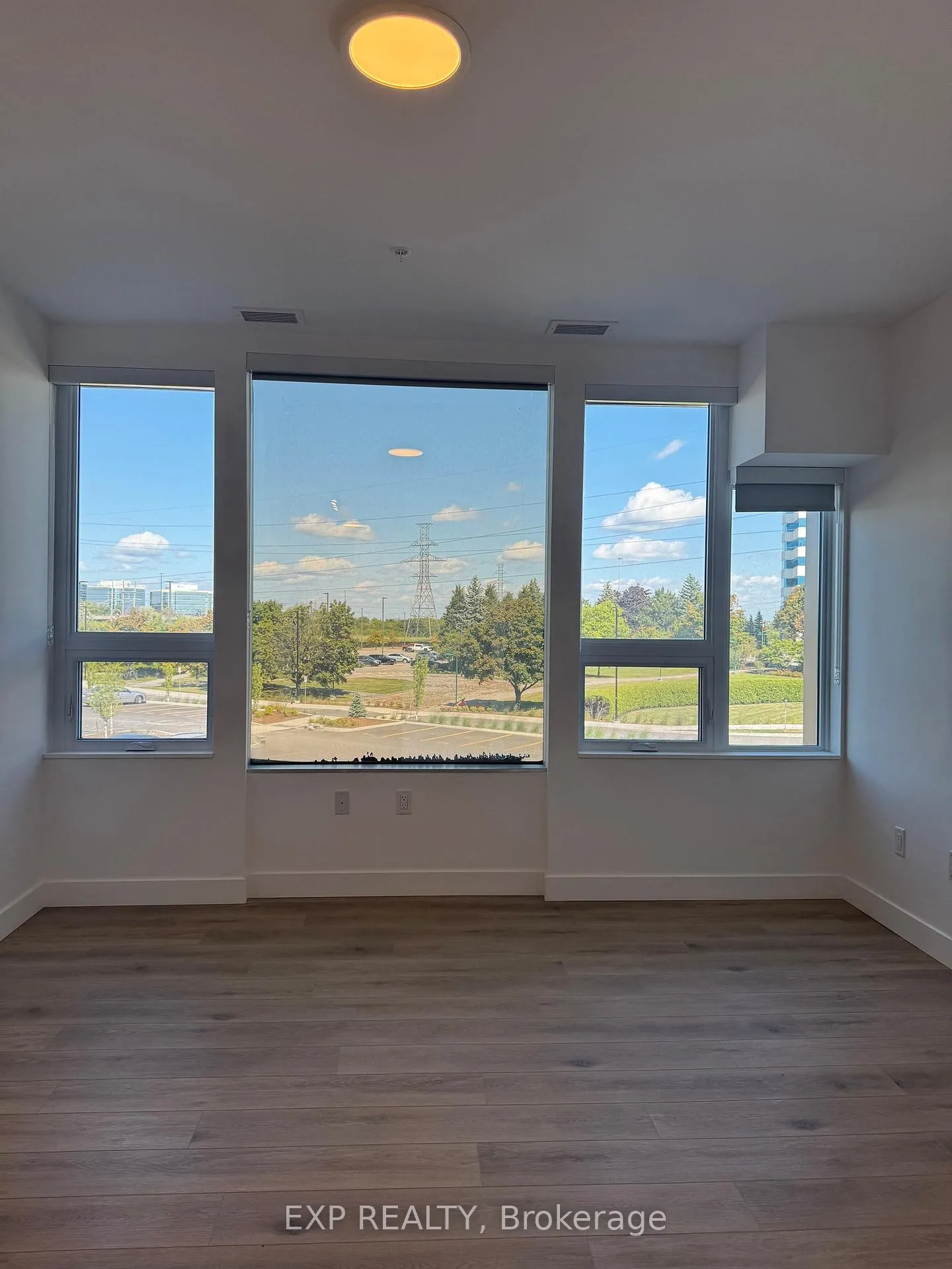 Photo 14 of Unit 410, 1600 James Naismith Drive, Ottawa, Pineview — HOMEH