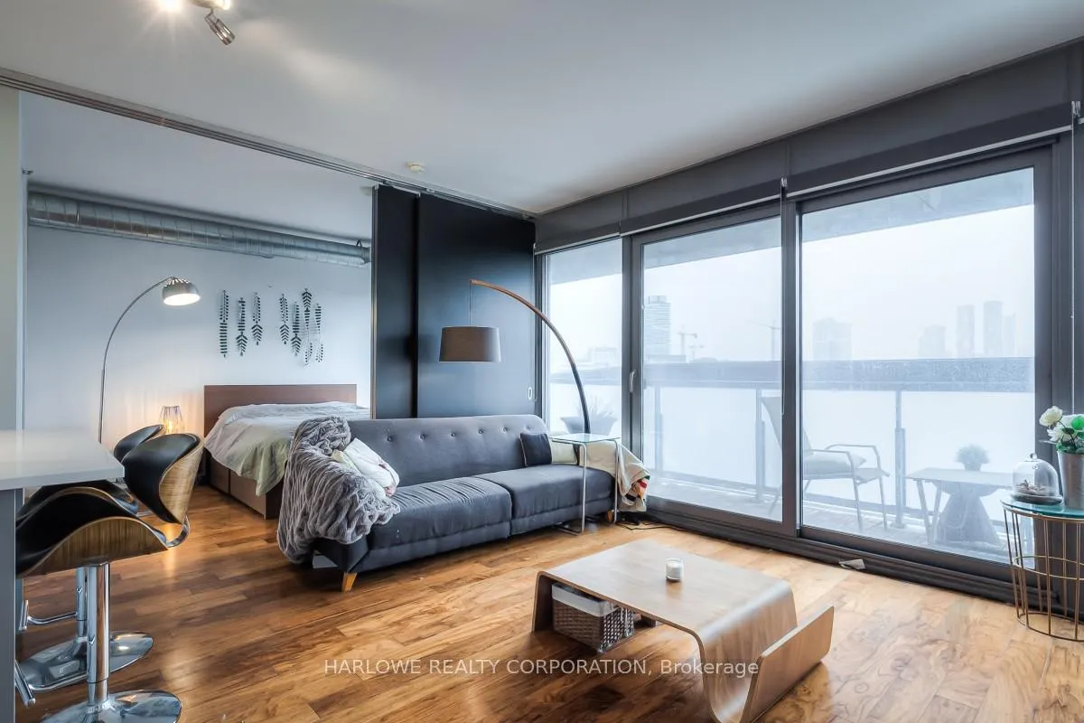 Photo 5 of Unit 816, 32 Trolley Crescent, Toronto, Moss Park — HOMEH