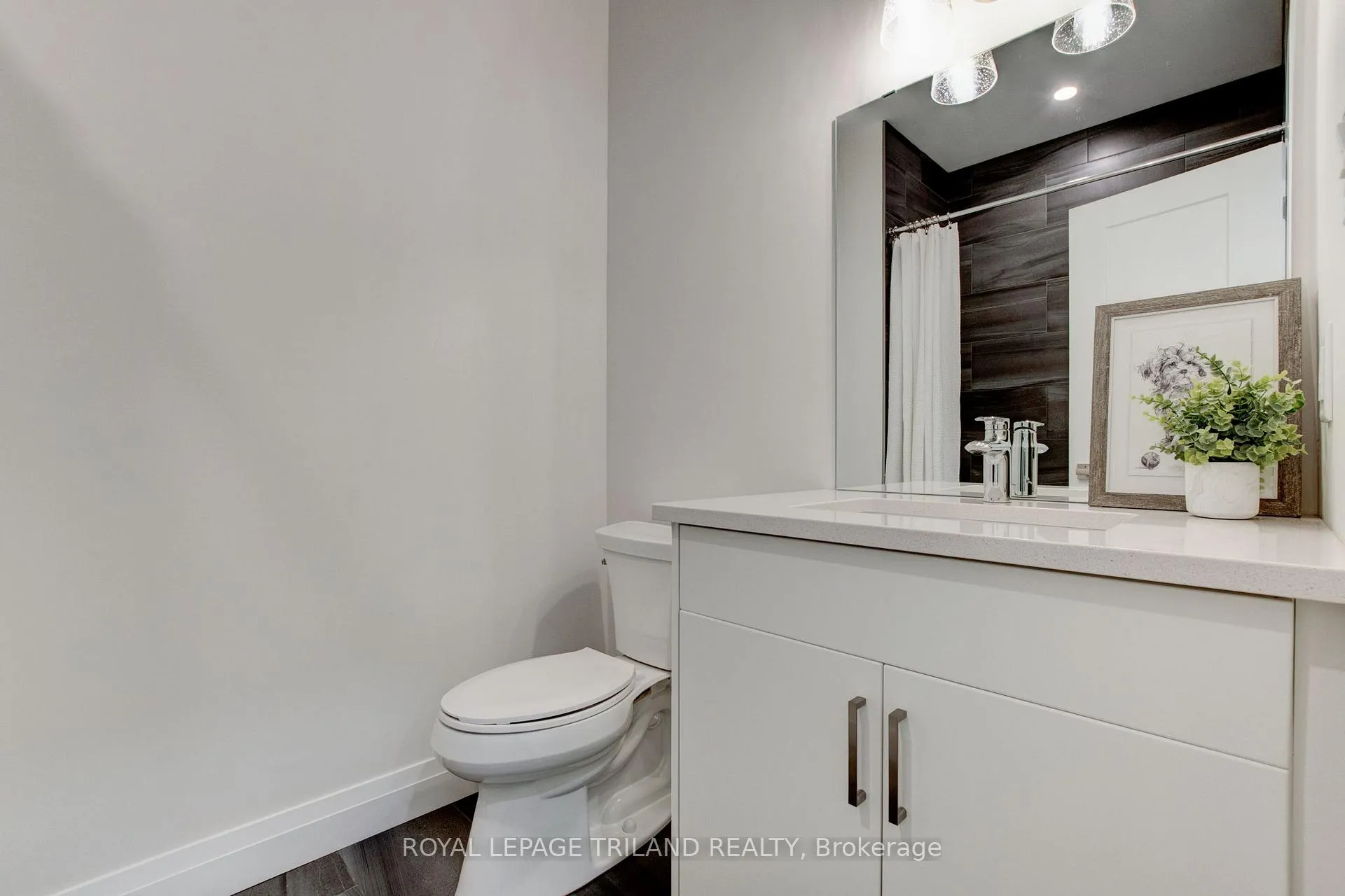 Photo 6 of Unit 24, 62 Compass Trail, Central Elgin, Rural Central Elgin — HOMEH