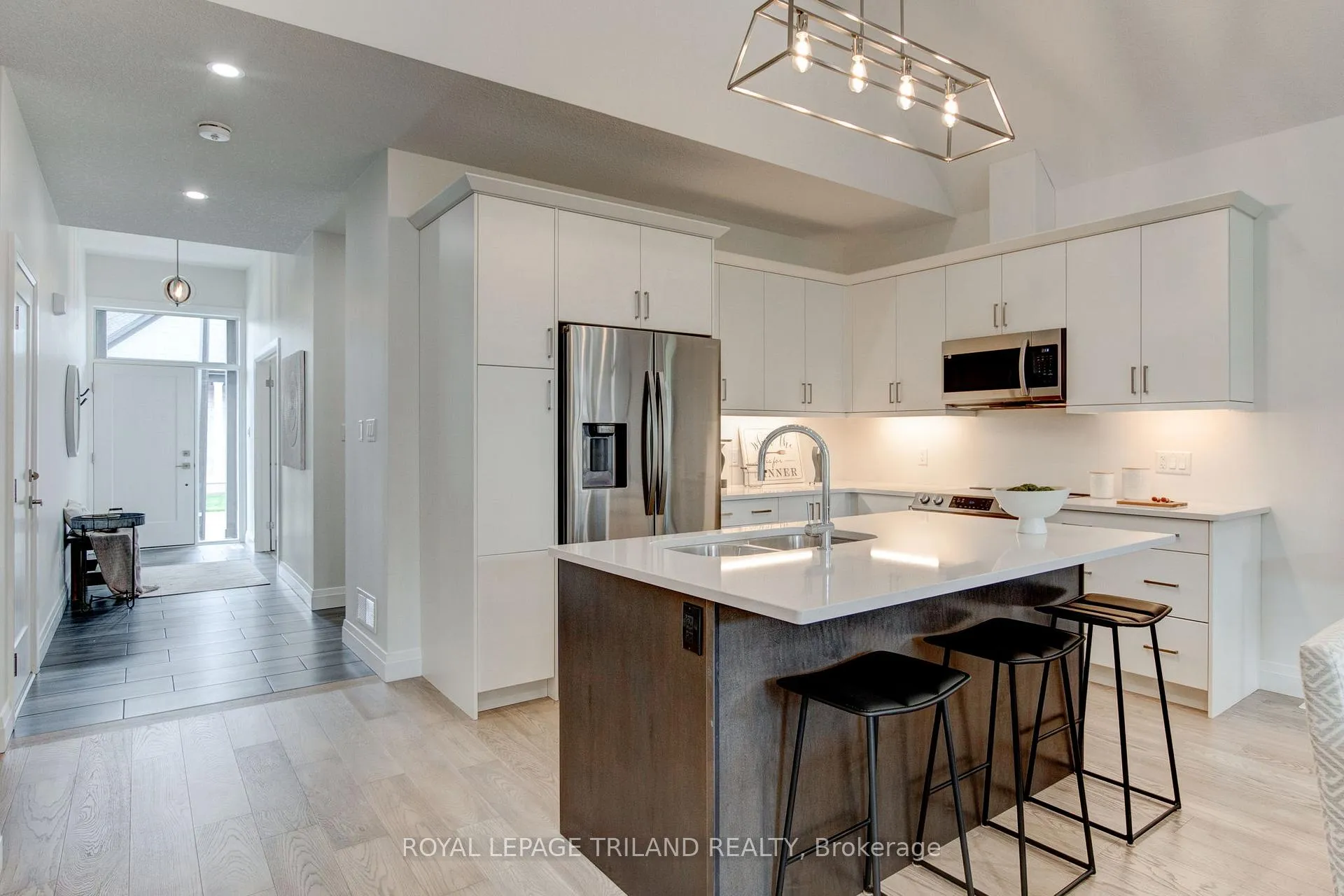 Photo 10 of Unit 24, 62 Compass Trail, Central Elgin, Rural Central Elgin — HOMEH