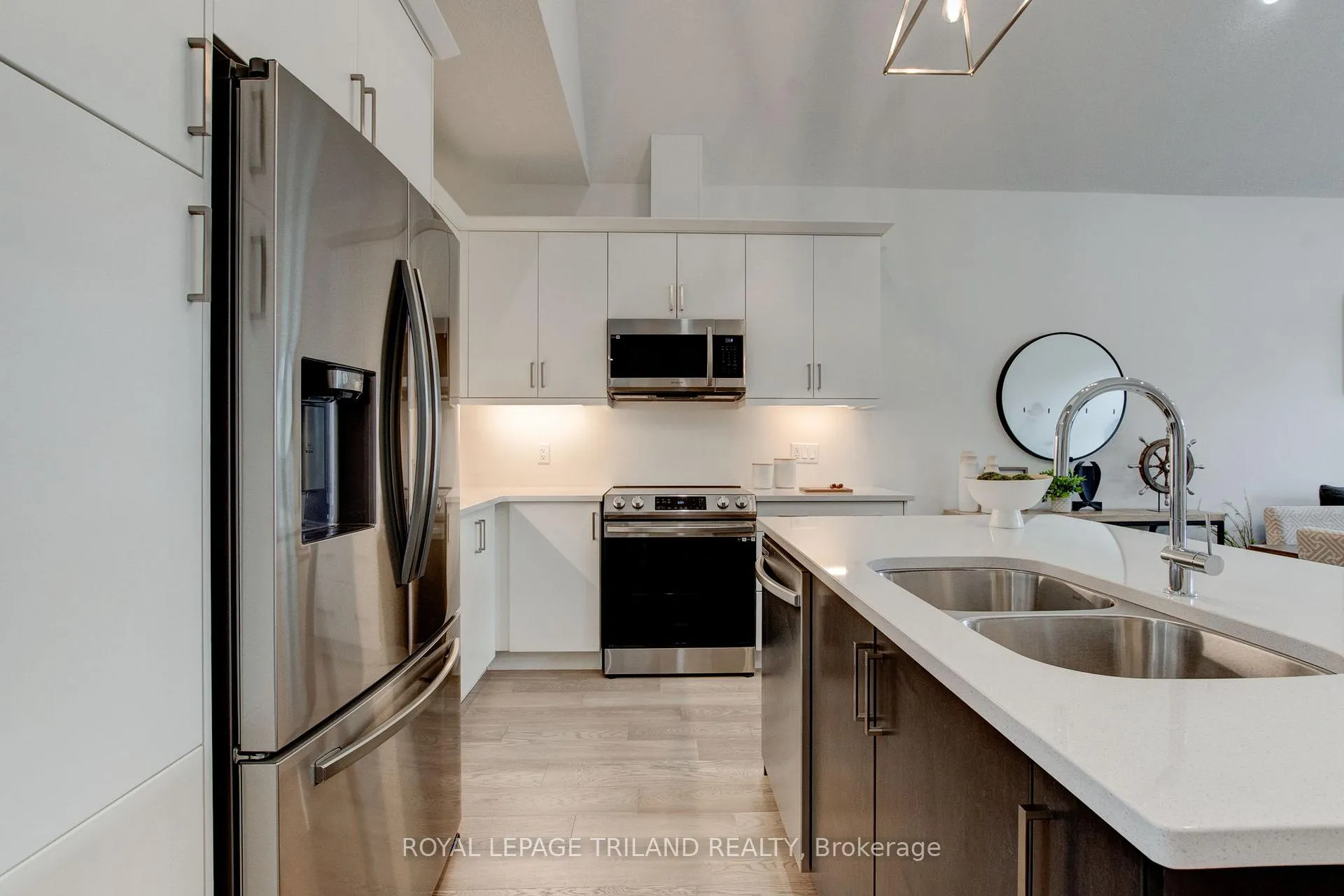 Photo 13 of Unit 24, 62 Compass Trail, Central Elgin, Rural Central Elgin — HOMEH