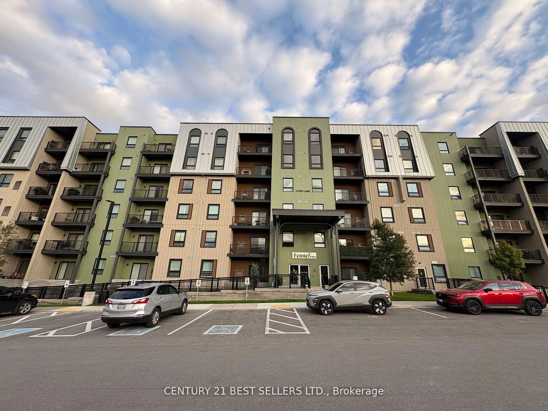 Photo 1 of Unit 308, 5 Chef Lane, Barrie, Rural Barrie Southeast — HOMEH