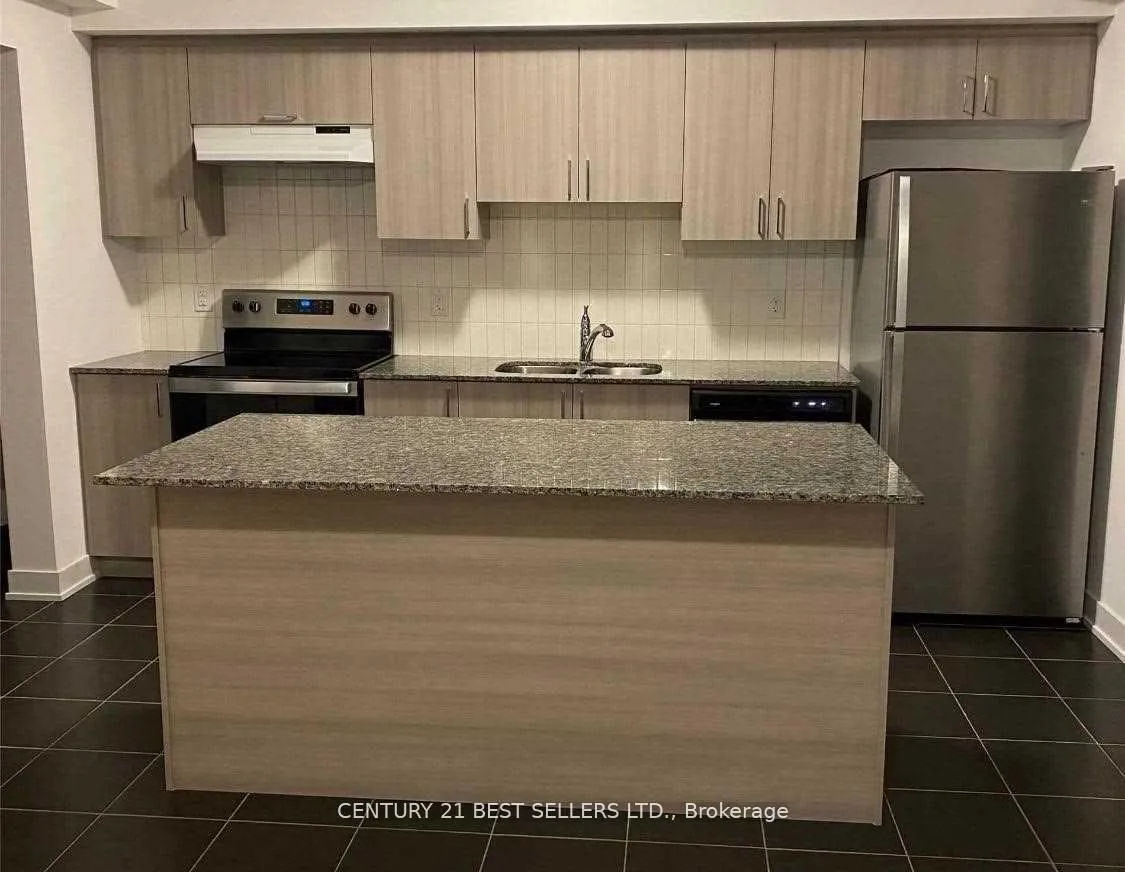 Photo 8 of Unit 308, 5 Chef Lane, Barrie, Rural Barrie Southeast — HOMEH