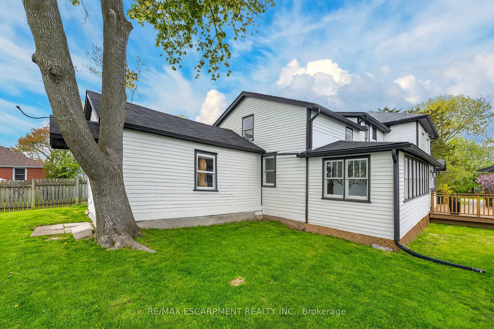 Photo 35 of 35 Ottawa Street S, Haldimand — HOMEH