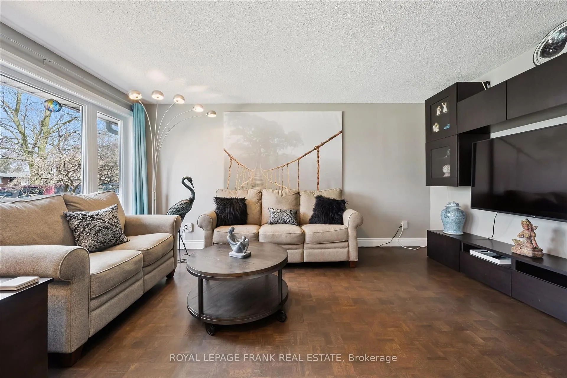 Photo 6 of 11 Argyle Drive, Guelph, Dovercliffe Park/Old University — HOMEH