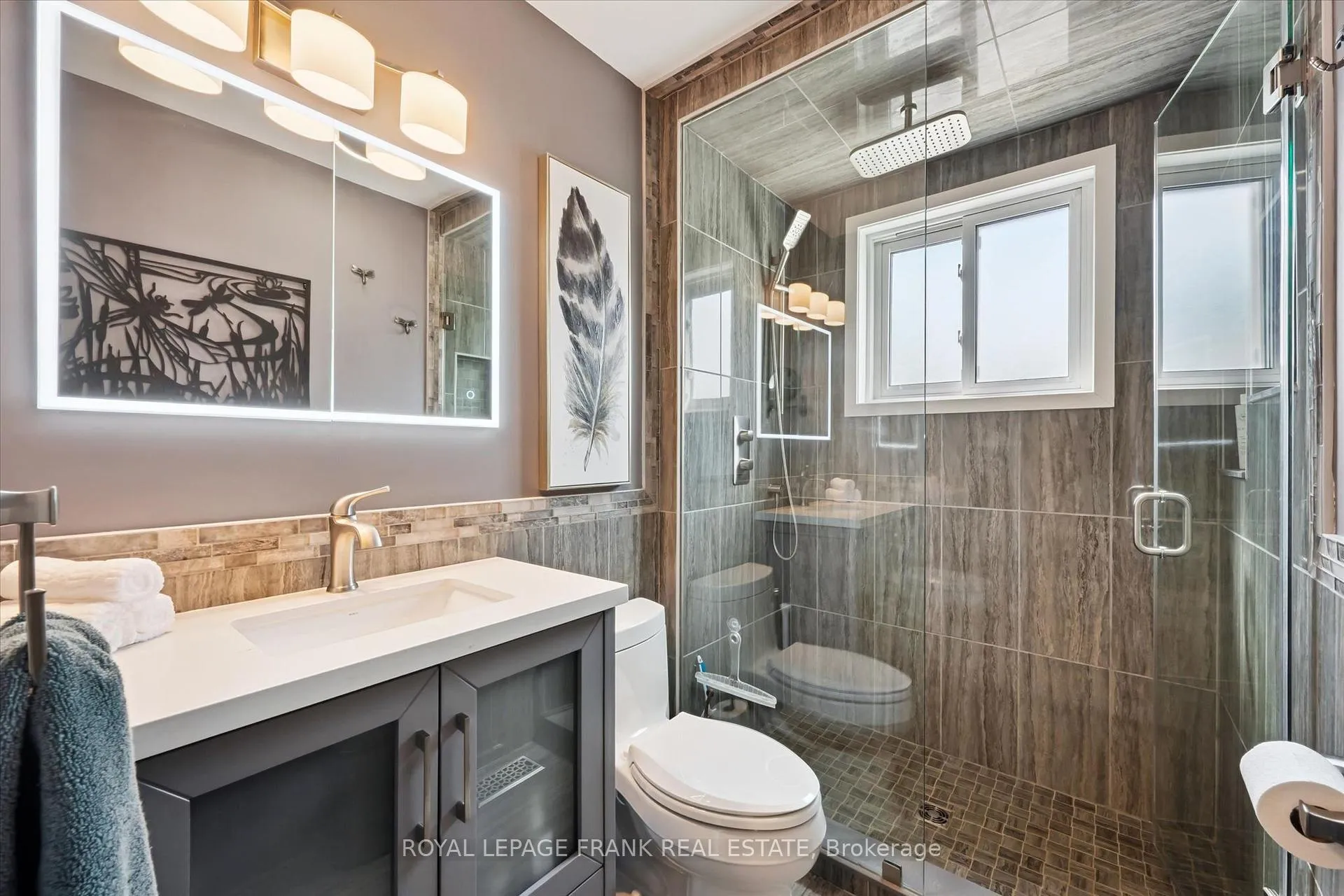 Photo 20 of 11 Argyle Drive, Guelph, Dovercliffe Park/Old University — HOMEH
