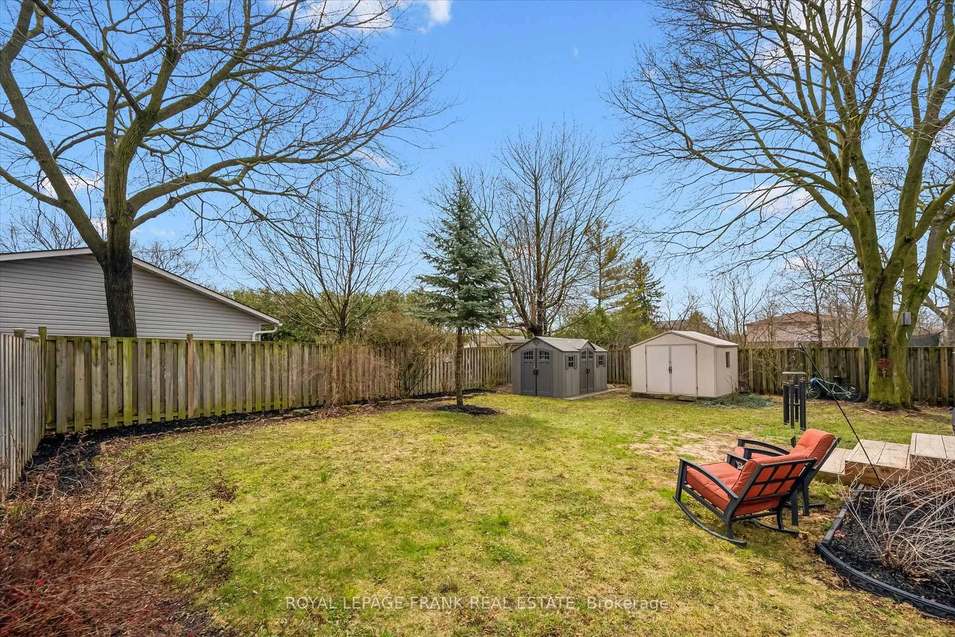 Photo 38 of 11 Argyle Drive, Guelph, Dovercliffe Park/Old University — HOMEH