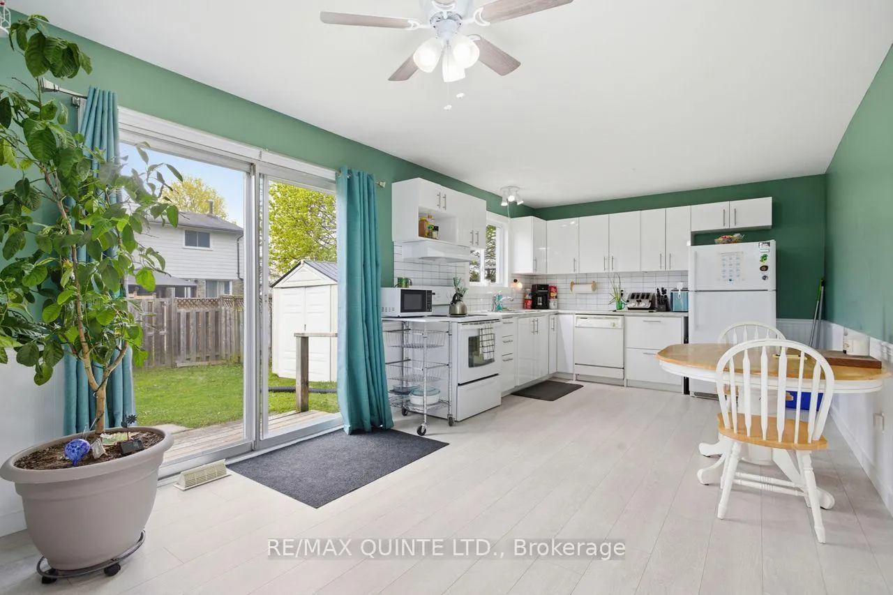 Photo 11 of 3 Splinter Drive, Greater Napanee — HOMEH