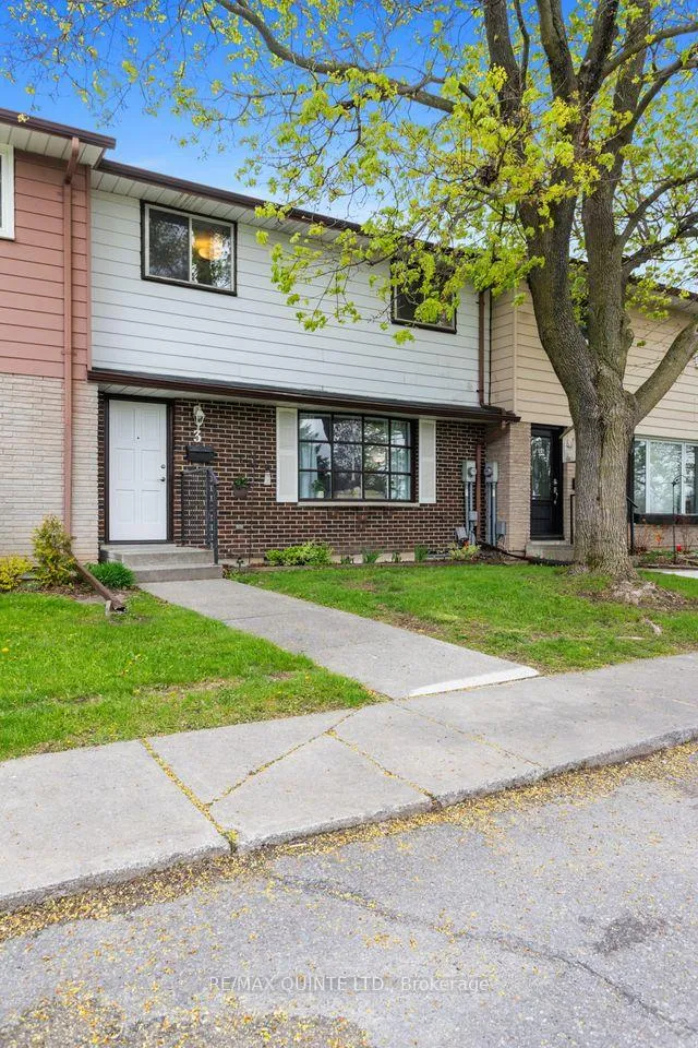 Photo 26 of 3 Splinter Drive, Greater Napanee — HOMEH
