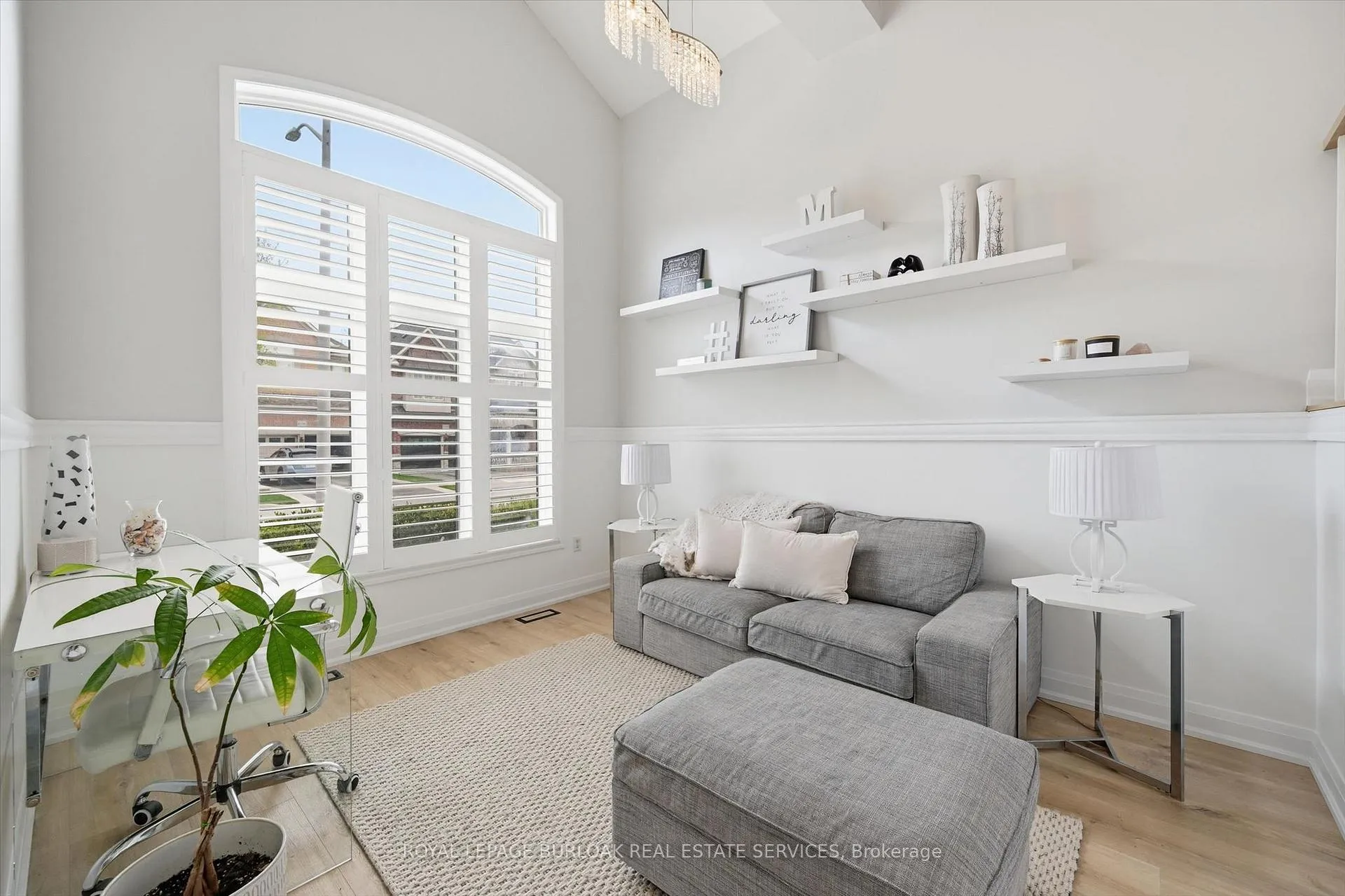 Photo 4 of 4191 Fuller Crescent, Burlington, Alton — HOMEH