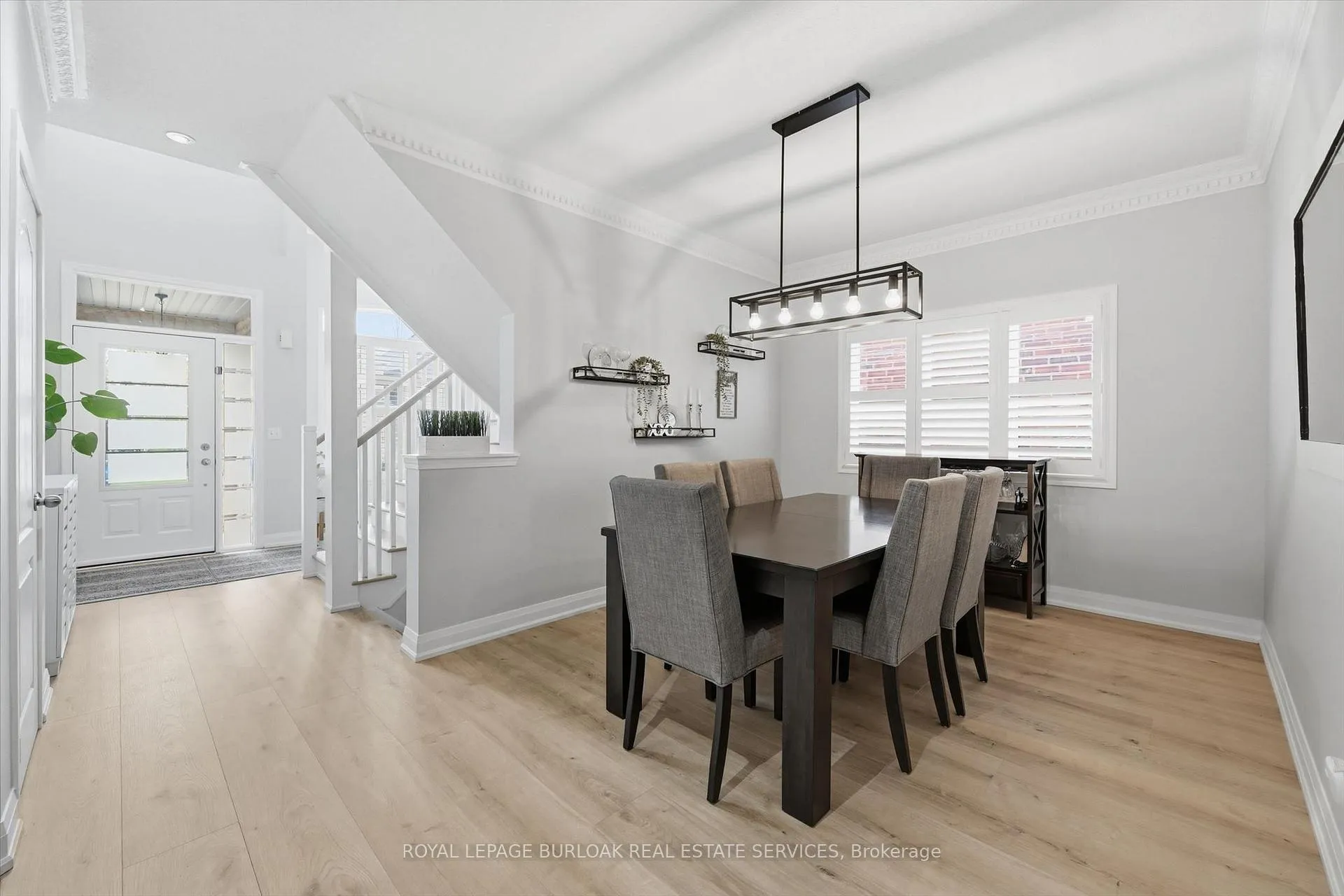 Photo 8 of 4191 Fuller Crescent, Burlington, Alton — HOMEH