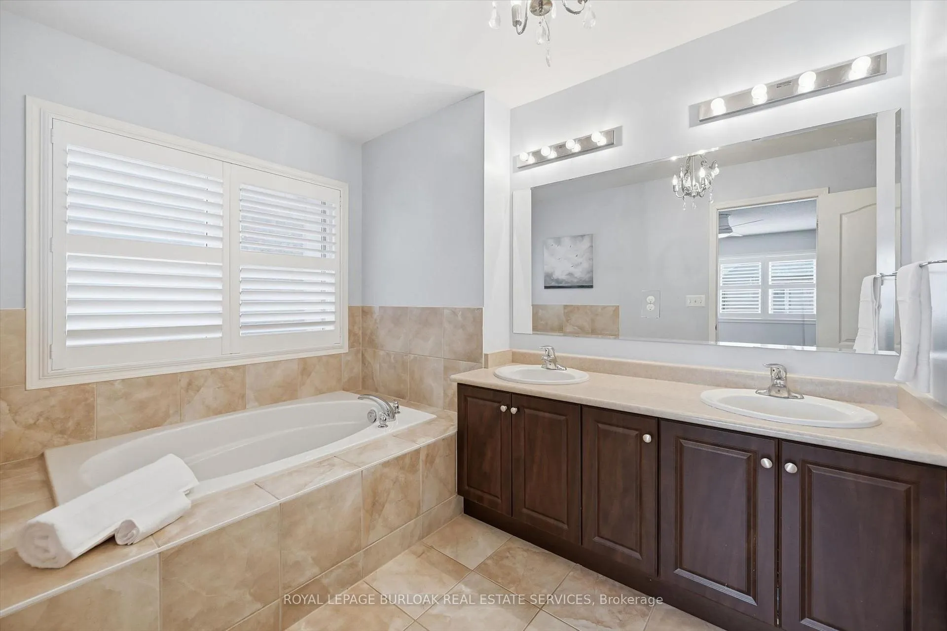 Photo 20 of 4191 Fuller Crescent, Burlington, Alton — HOMEH