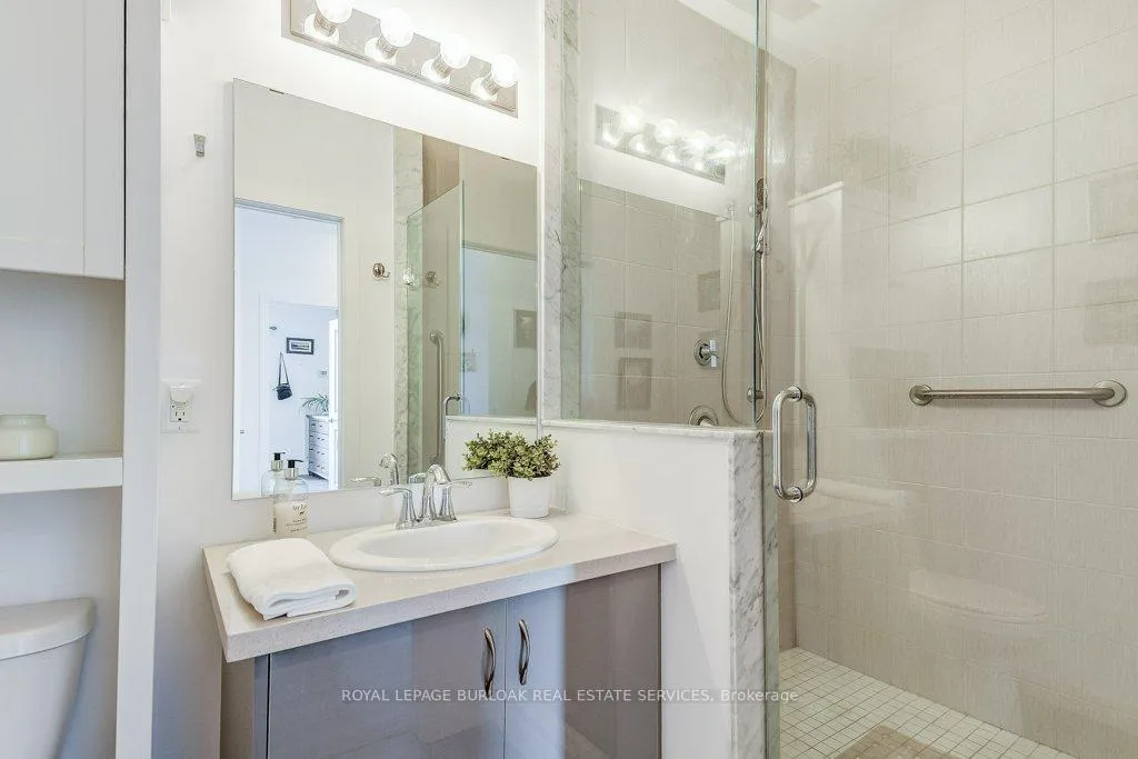Photo 15 of Unit 627, 125 Shoreview Place, Hamilton, Stoney Creek — HOMEH