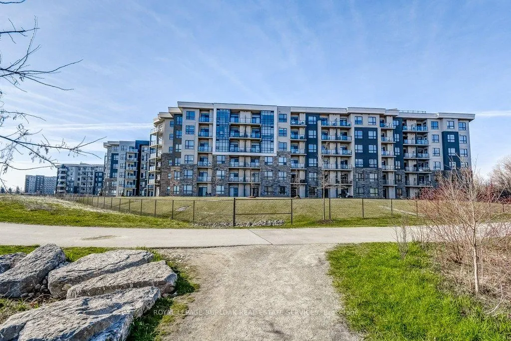 Photo 32 of Unit 627, 125 Shoreview Place, Hamilton, Stoney Creek — HOMEH