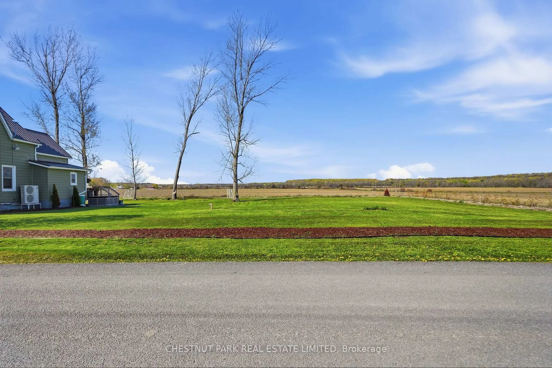 Photo 30 of 370 Kaiser Crossroad, Prince Edward County, North Marysburg Ward — HOMEH
