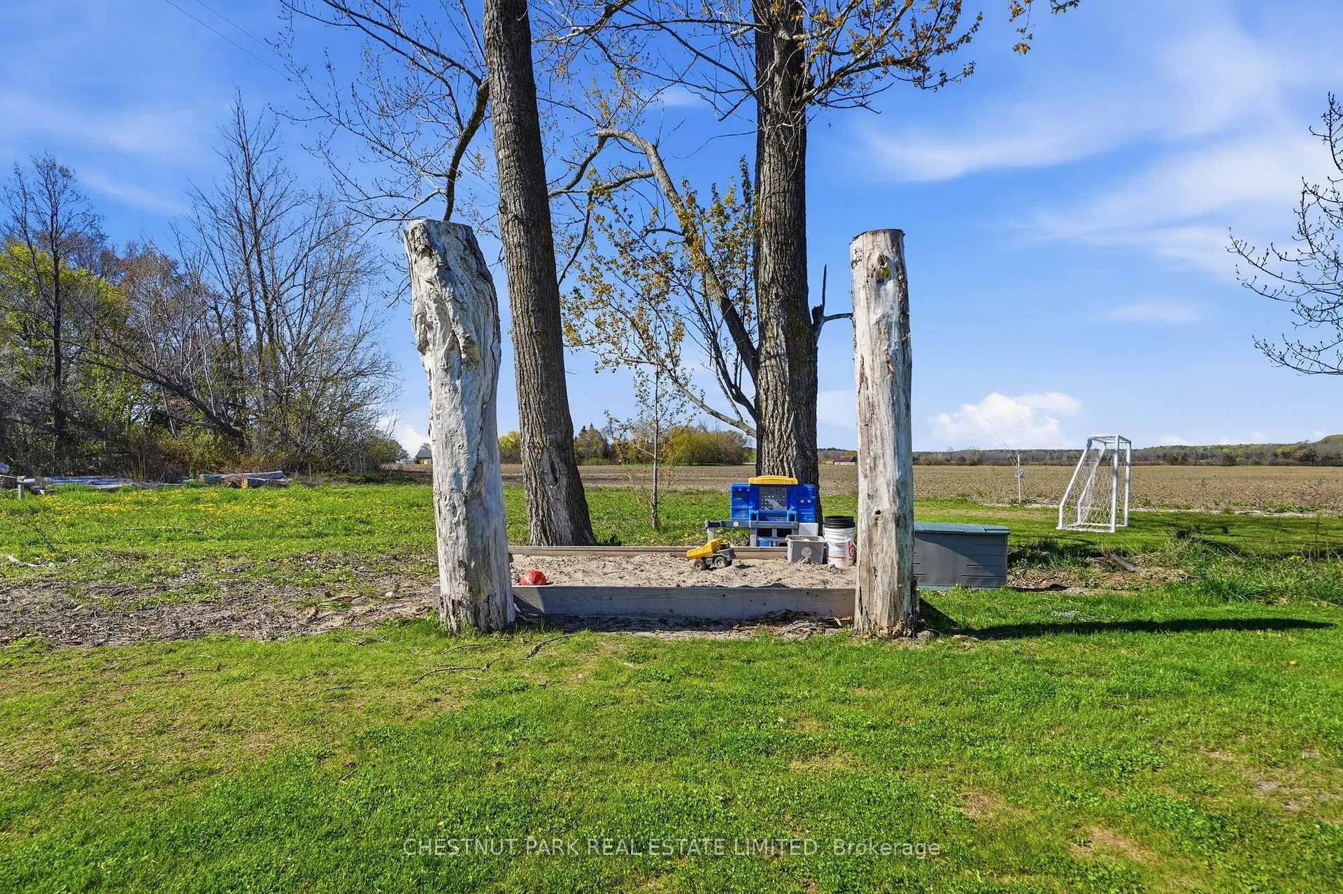 Photo 33 of 370 Kaiser Crossroad, Prince Edward County, North Marysburg Ward — HOMEH