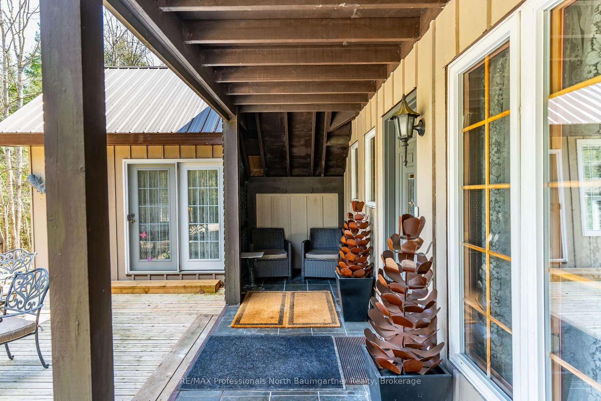 Photo 5 of 1065 Cloverleaf Road, Algonquin Highlands, Stanhope — HOMEH