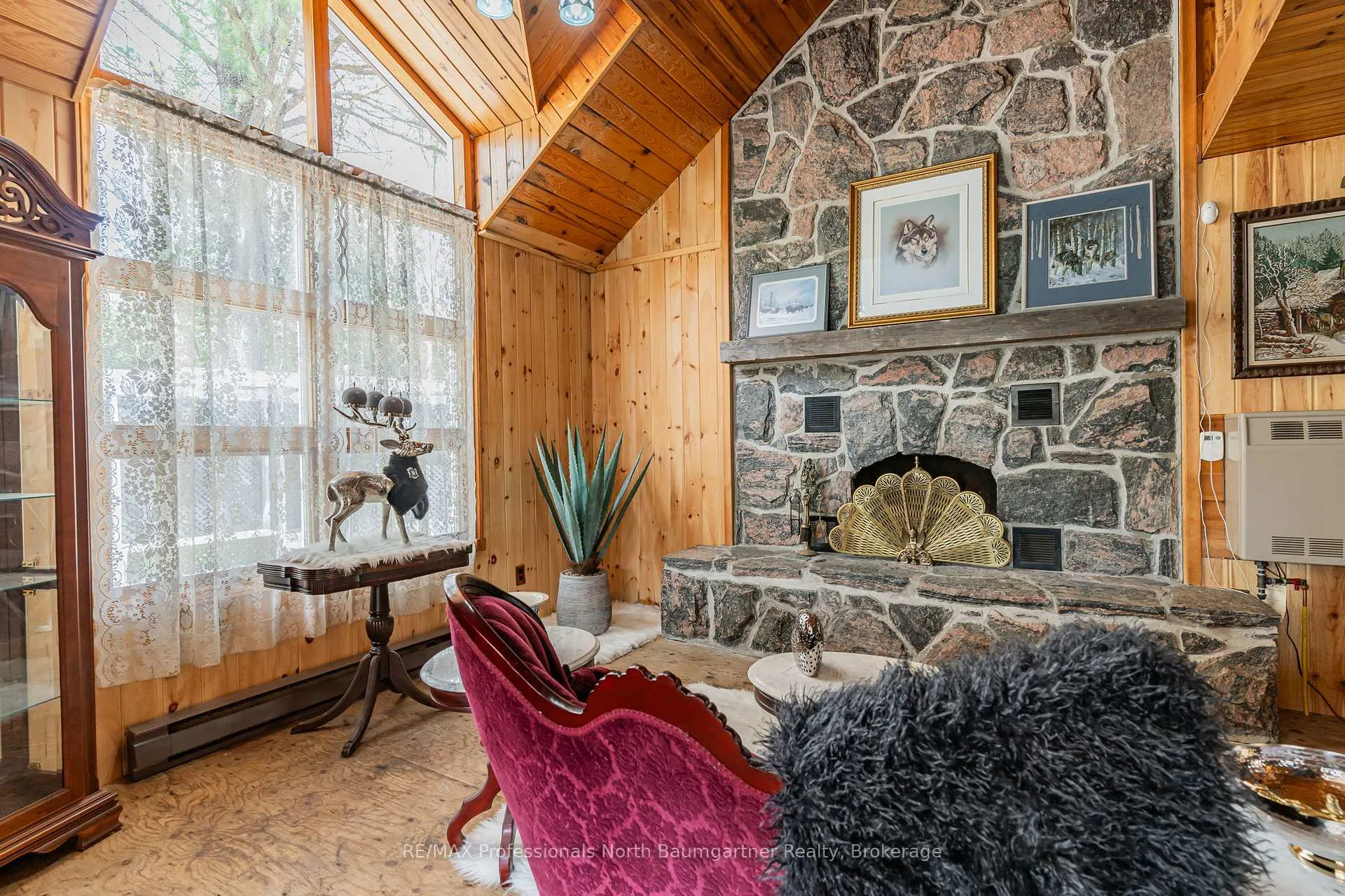 Photo 10 of 1065 Cloverleaf Road, Algonquin Highlands, Stanhope — HOMEH