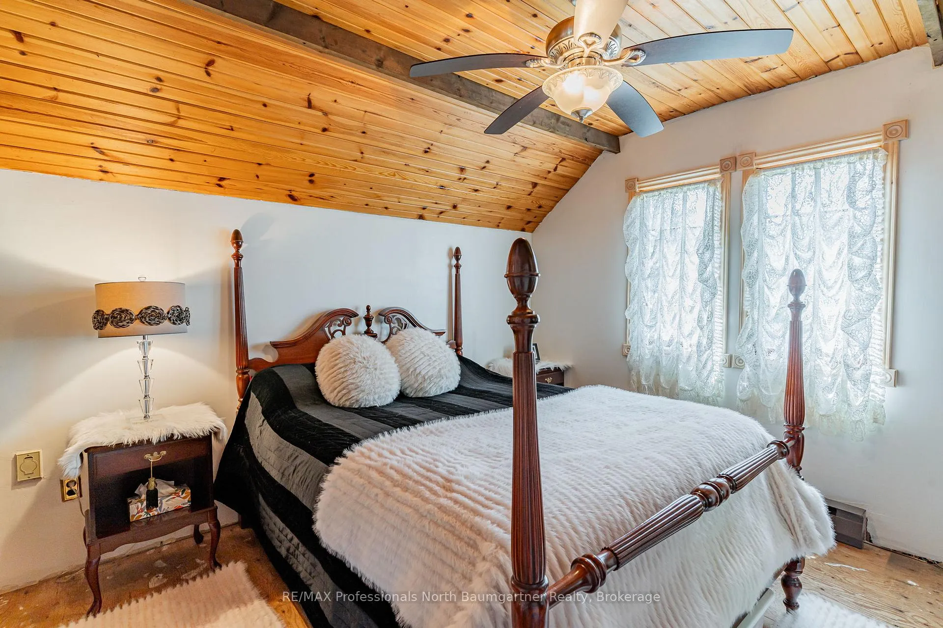Photo 31 of 1065 Cloverleaf Road, Algonquin Highlands, Stanhope — HOMEH