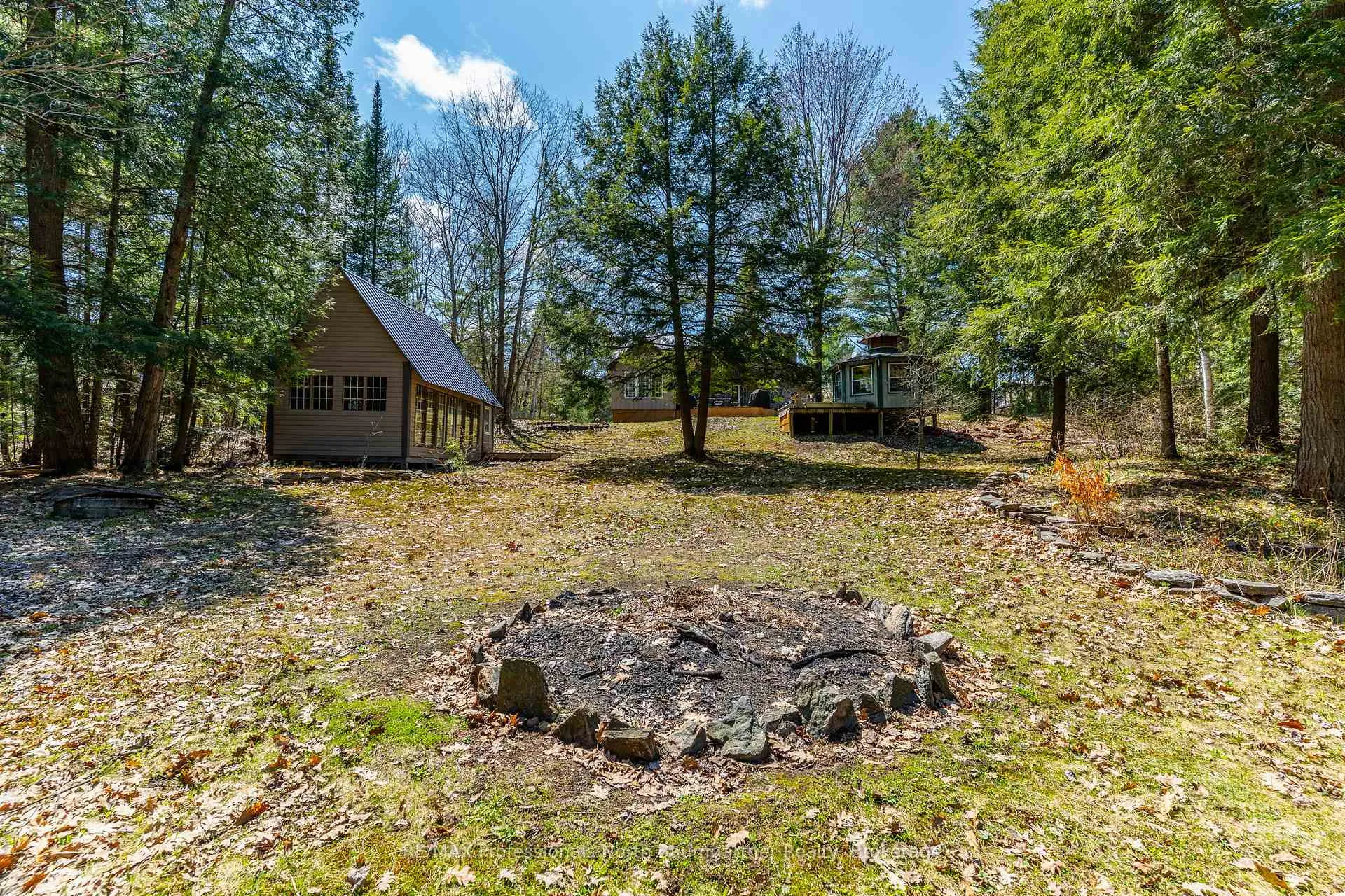 Photo 46 of 1065 Cloverleaf Road, Algonquin Highlands, Stanhope — HOMEH