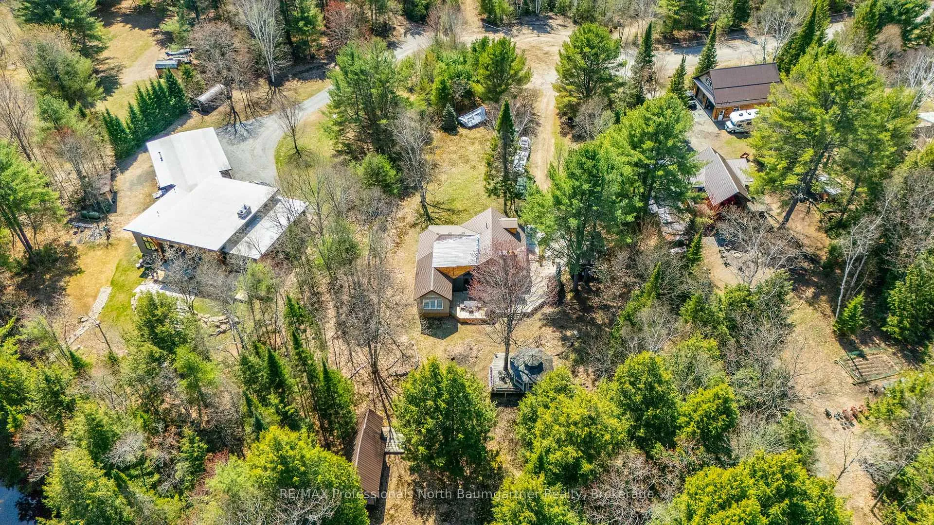 Photo 48 of 1065 Cloverleaf Road, Algonquin Highlands, Stanhope — HOMEH