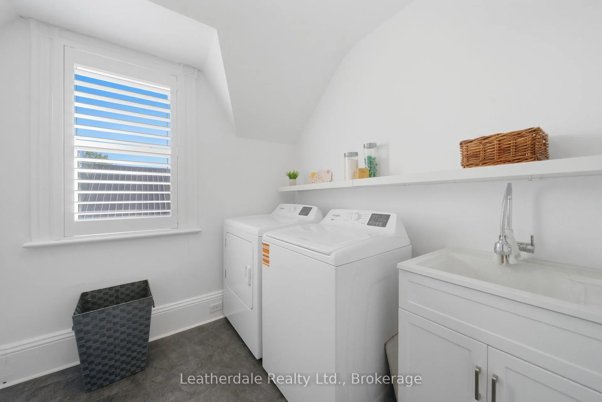 Photo 25 of 42 Frederick Street, Orillia — HOMEH