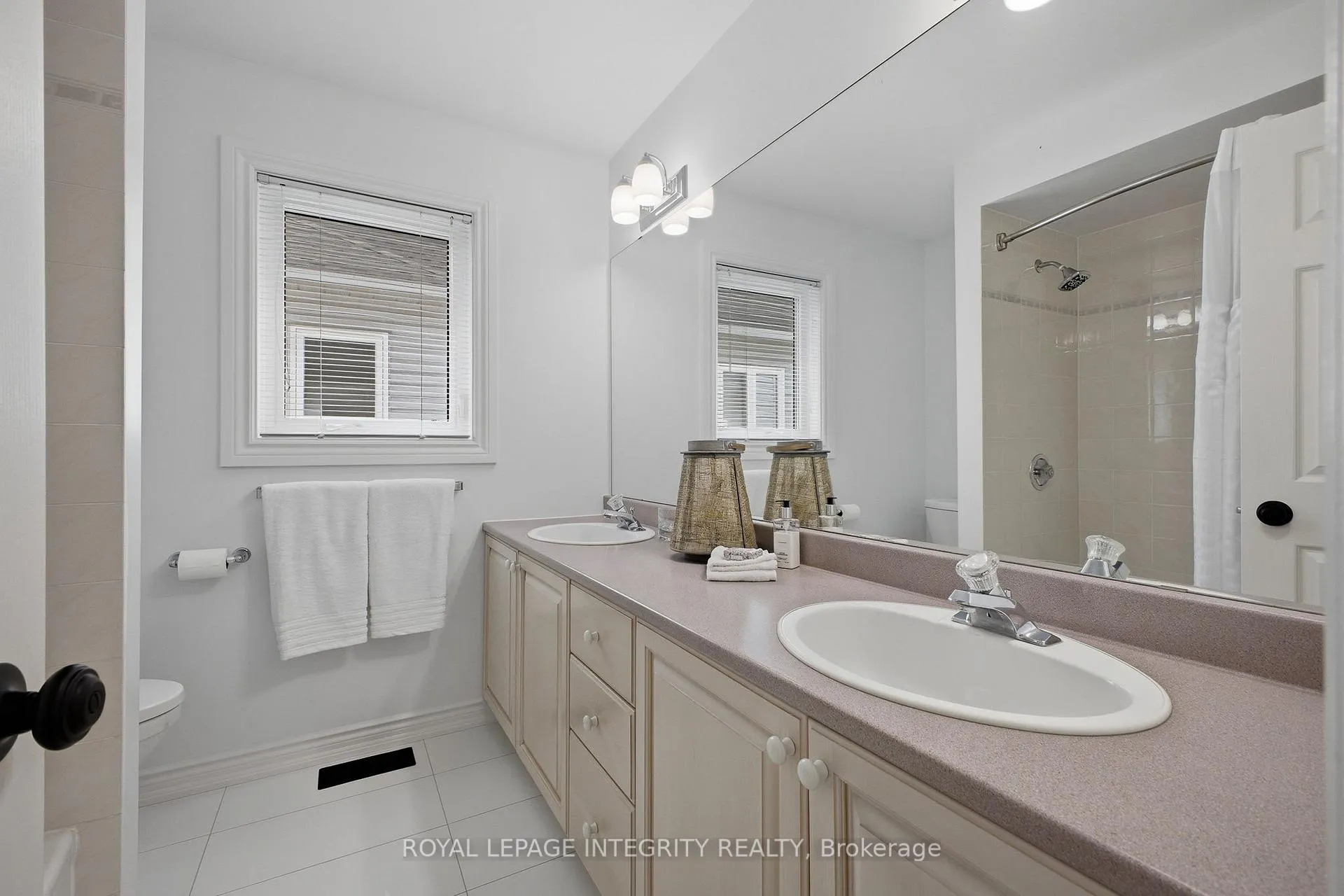 Photo 32 of 1409 Talcy Crescent E, Ottawa, Fallingbrook/Ridgemount — HOMEH