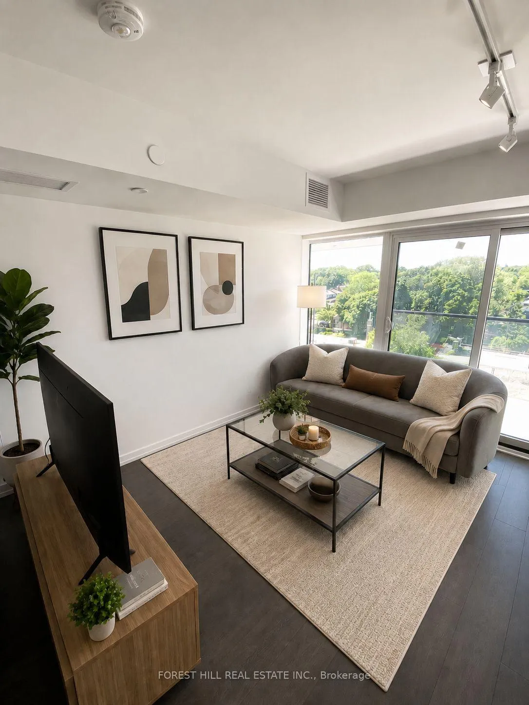 Photo 12 of Unit 724, 8 Hillsdale Avenue E, Toronto, Mount Pleasant West — HOMEH