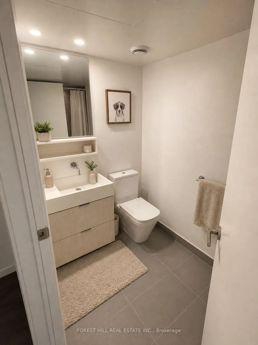 Photo 13 of Unit 724, 8 Hillsdale Avenue E, Toronto, Mount Pleasant West — HOMEH