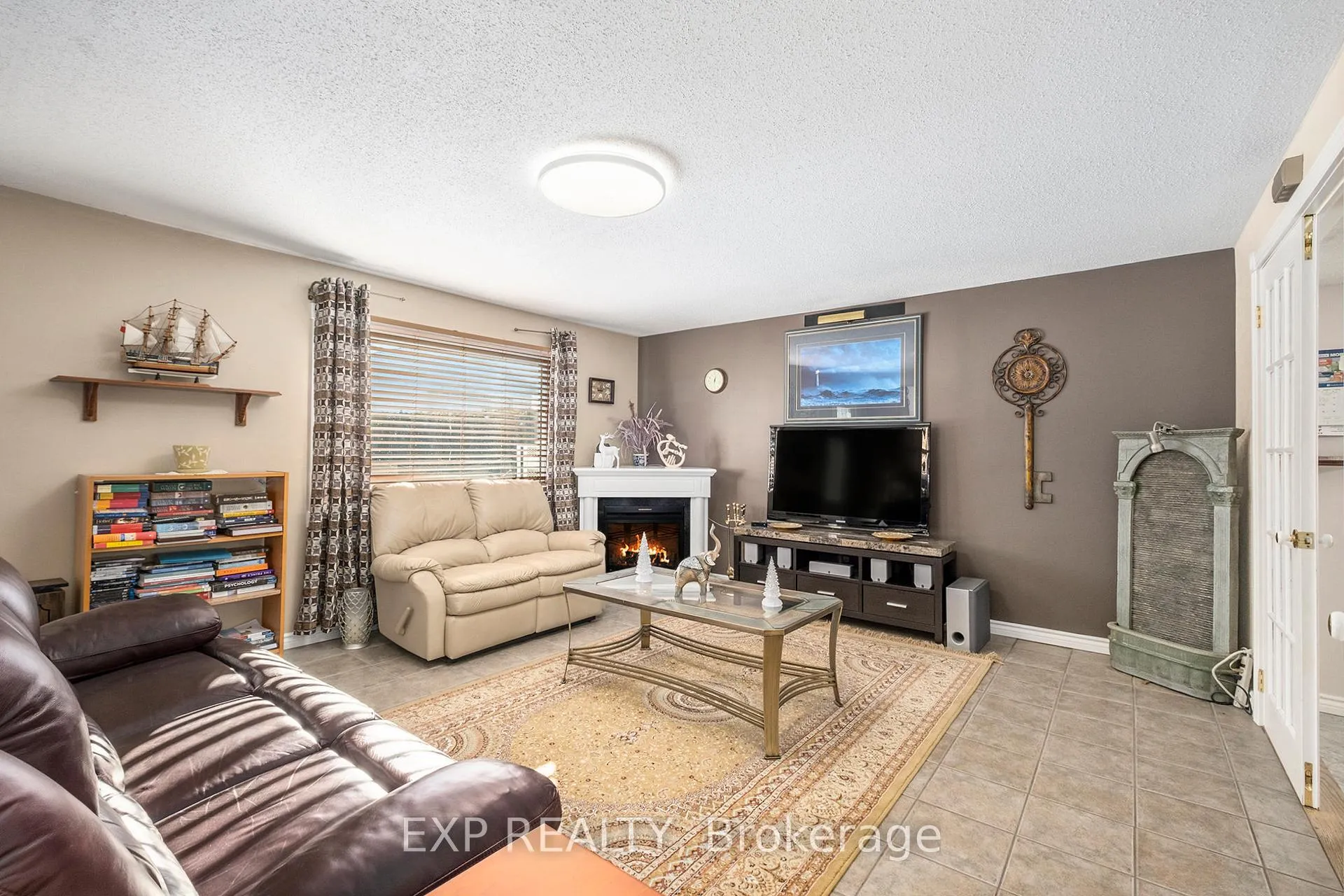 Photo 4 of 3836 Leitrim Road, Ottawa, Leitrim — HOMEH