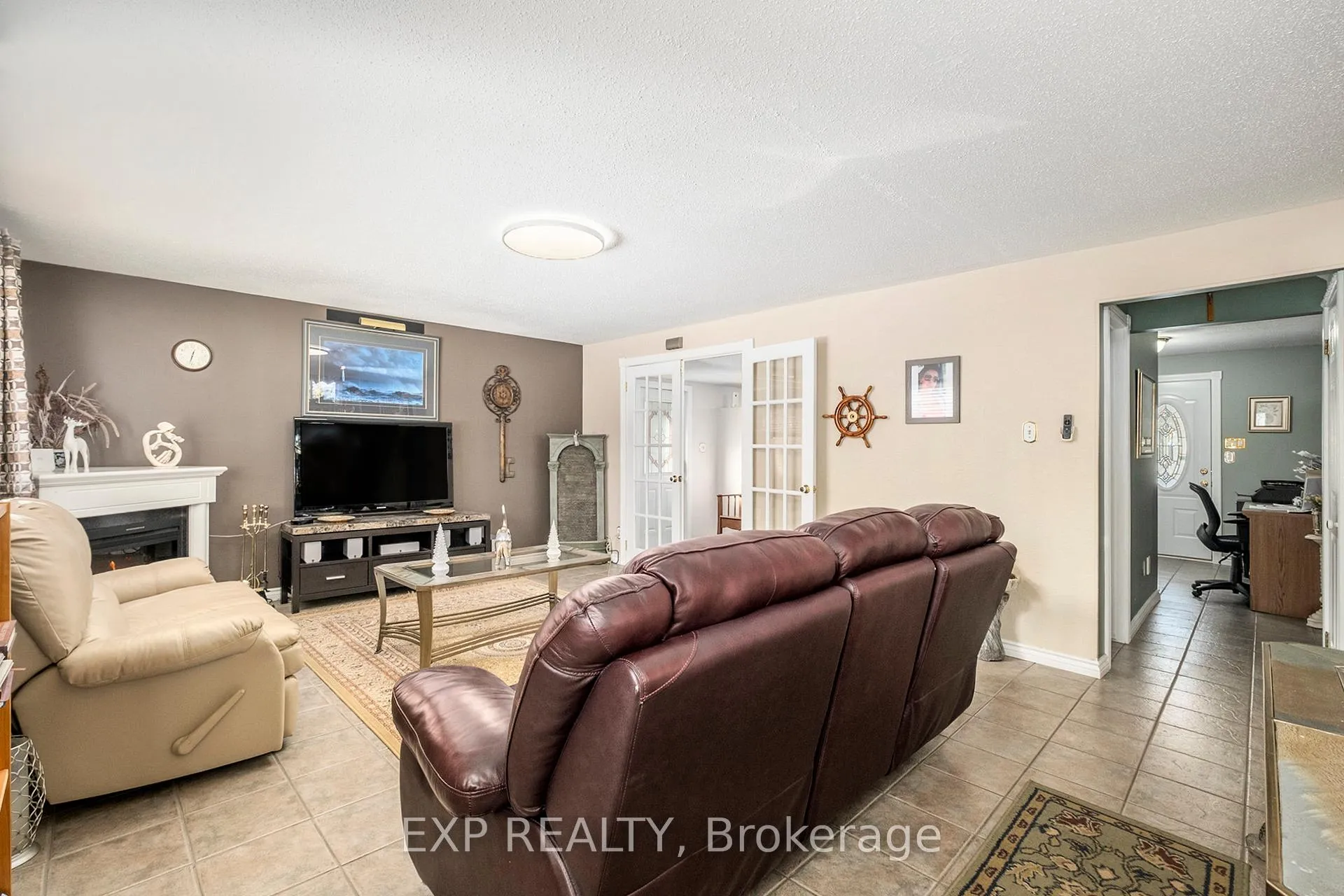Photo 6 of 3836 Leitrim Road, Ottawa, Leitrim — HOMEH