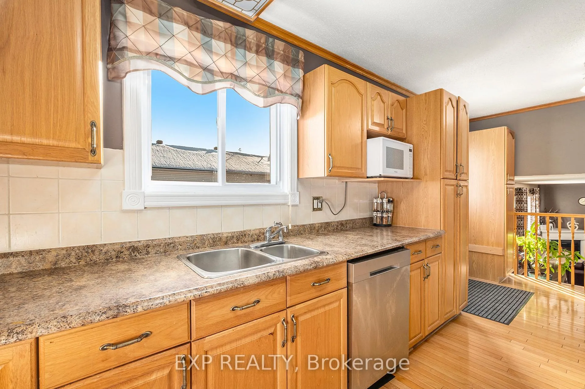 Photo 11 of 3836 Leitrim Road, Ottawa, Leitrim — HOMEH