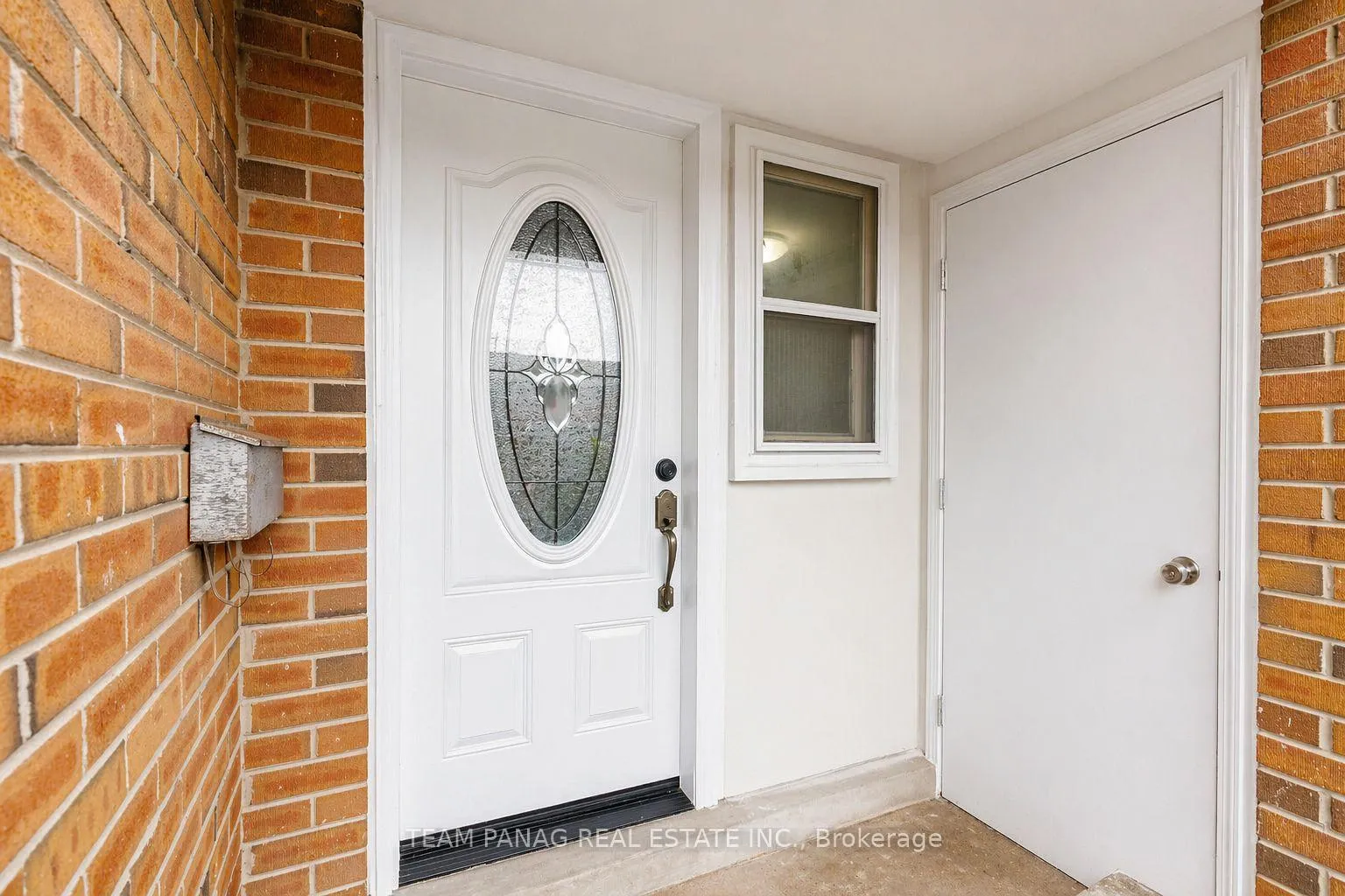 Photo 2 of Unit 30, 9 Kendleton Drive, Etobicoke, Mount Olive-Silverstone-Jamestown — HOMEH