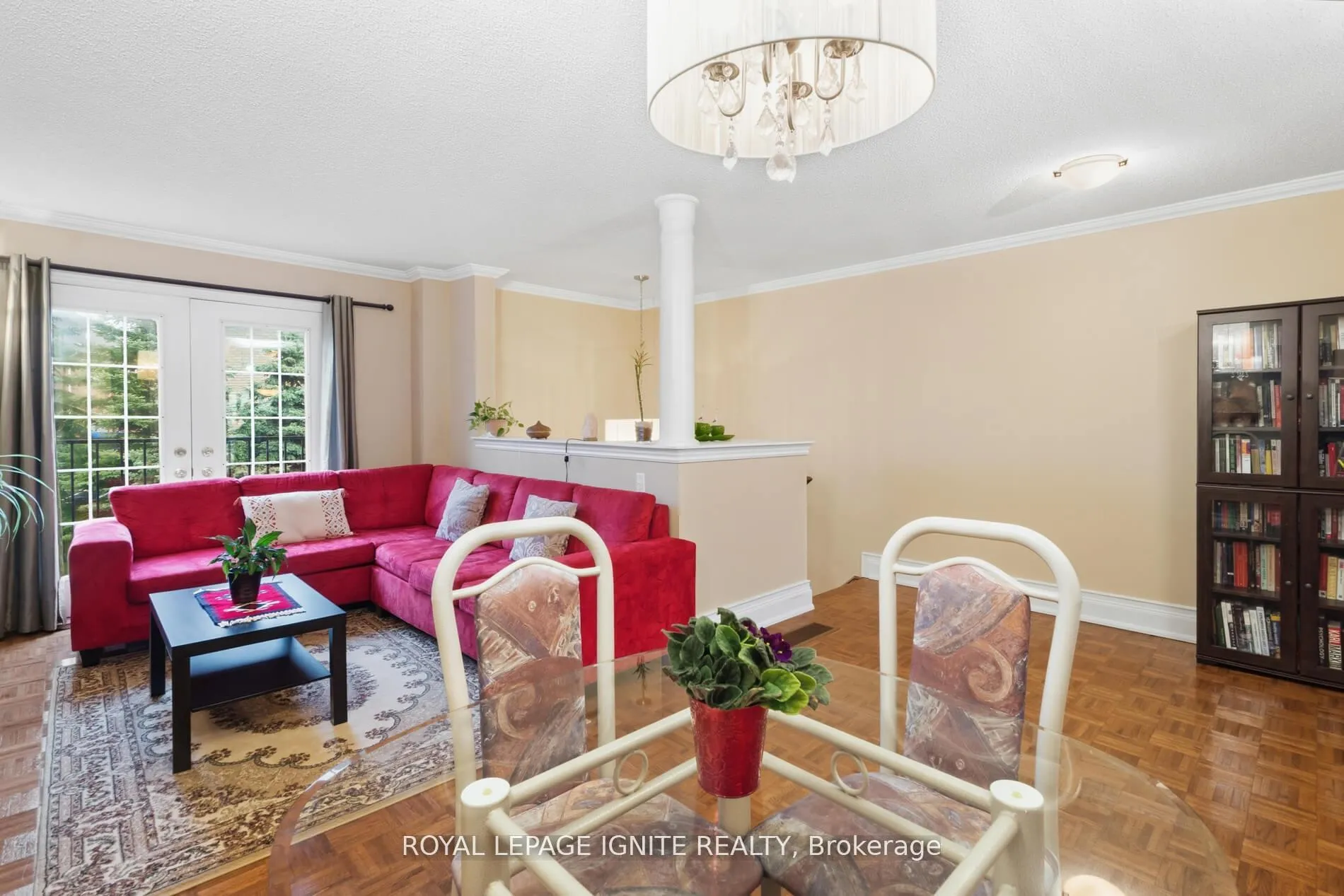 Photo 8 of Unit 37, 19 Foxchase Avenue, Vaughan, East Woodbridge — HOMEH