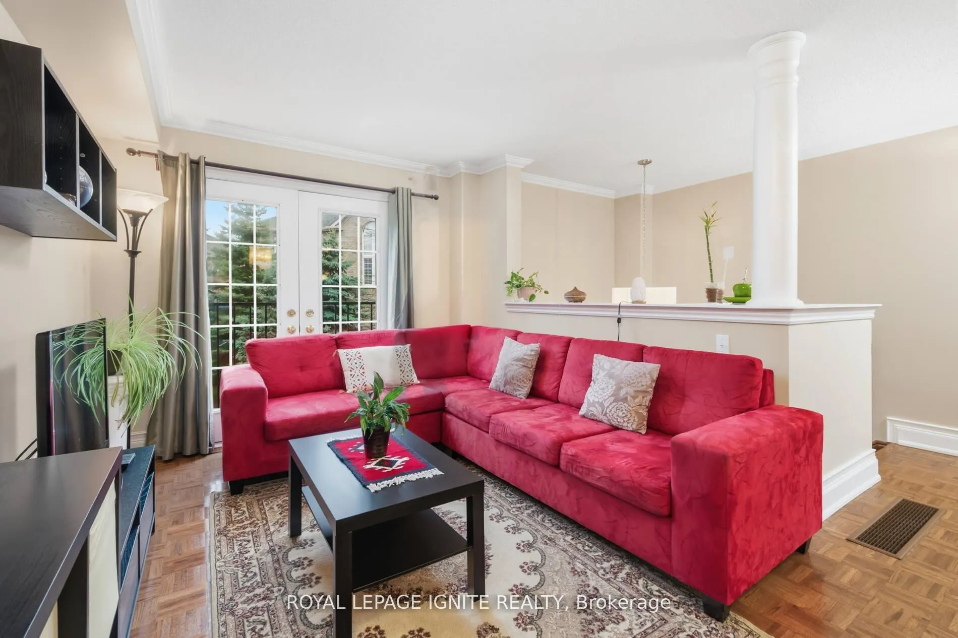 Photo 10 of Unit 37, 19 Foxchase Avenue, Vaughan, East Woodbridge — HOMEH
