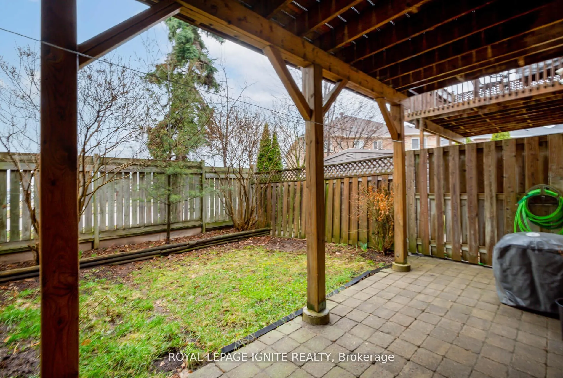 Photo 34 of Unit 37, 19 Foxchase Avenue, Vaughan, East Woodbridge — HOMEH