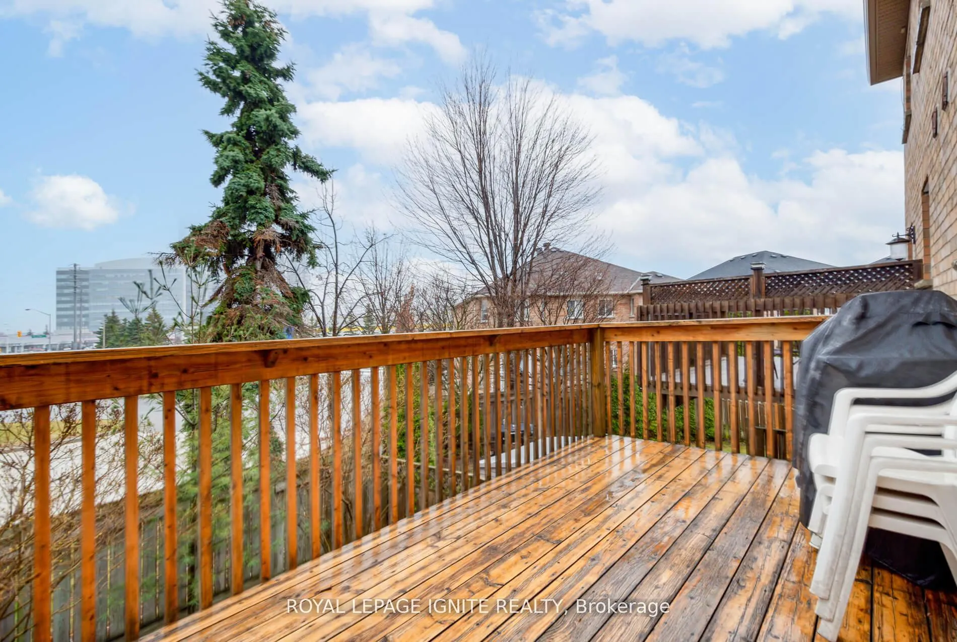 Photo 35 of Unit 37, 19 Foxchase Avenue, Vaughan, East Woodbridge — HOMEH