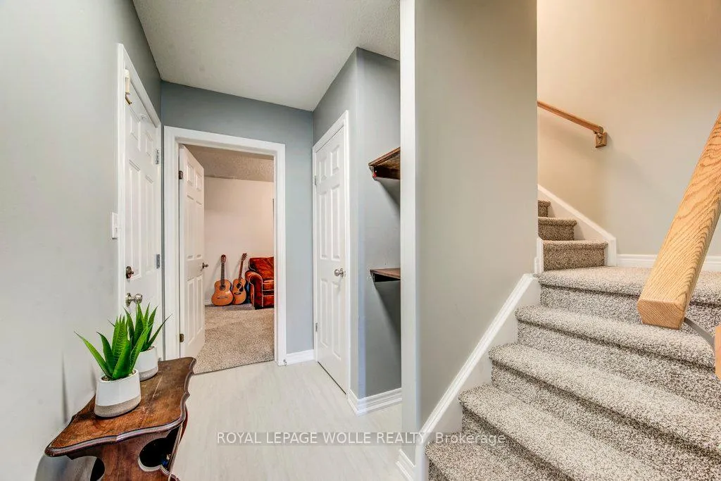 Photo 7 of 14 Cranshaw Street, Kitchener — HOMEH